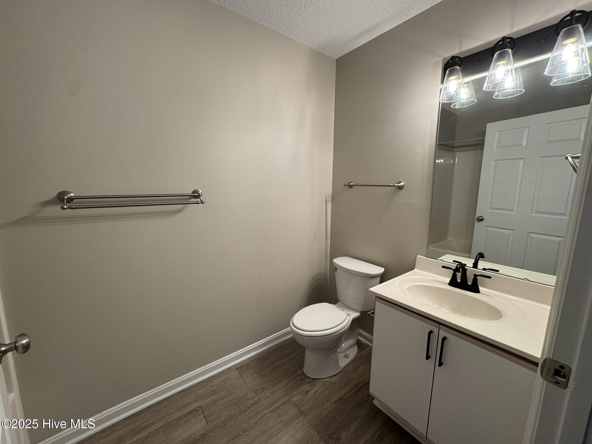 2235 Hurt Drive Property Photo 13