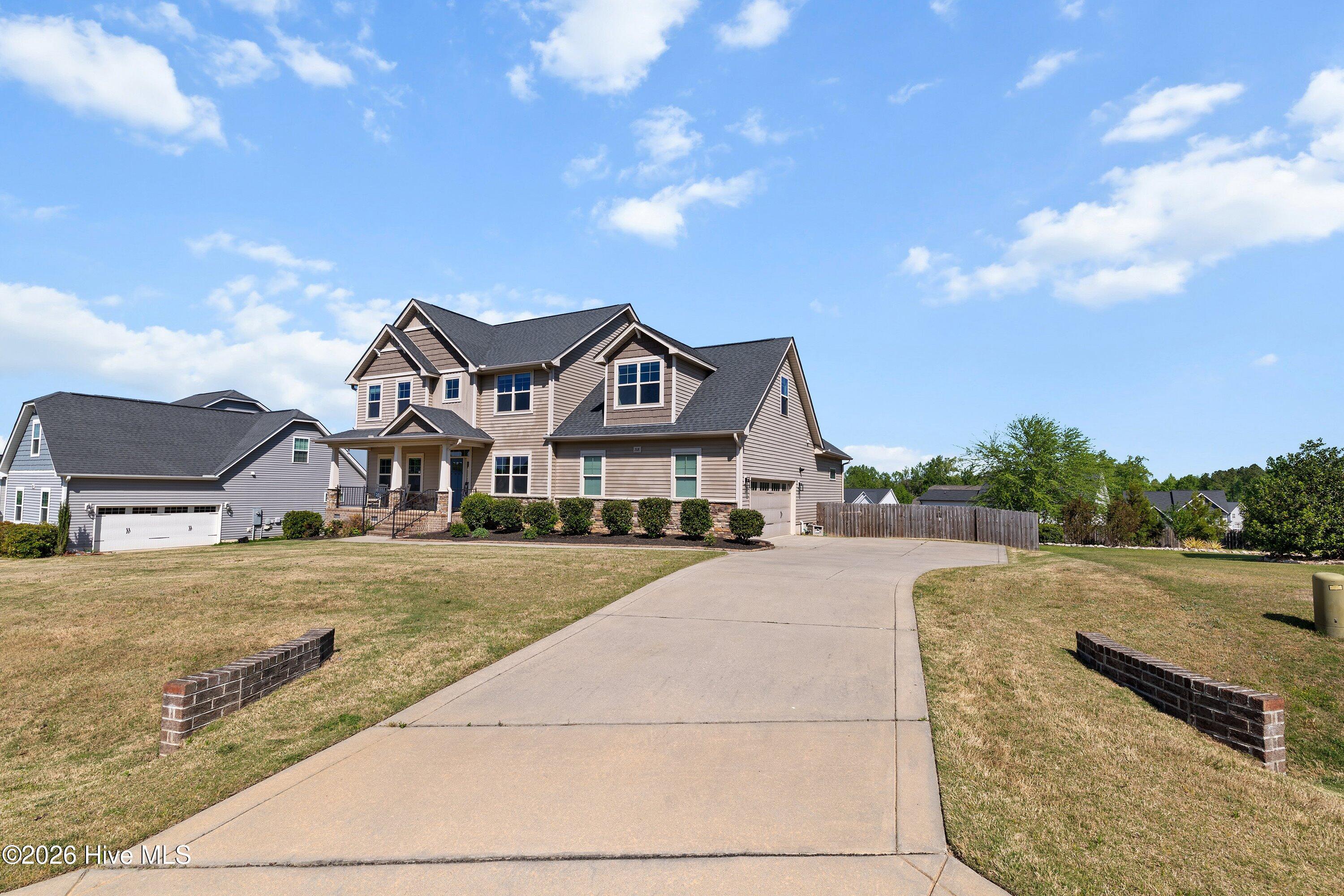 208 Tarkenton Court Property Photo 2