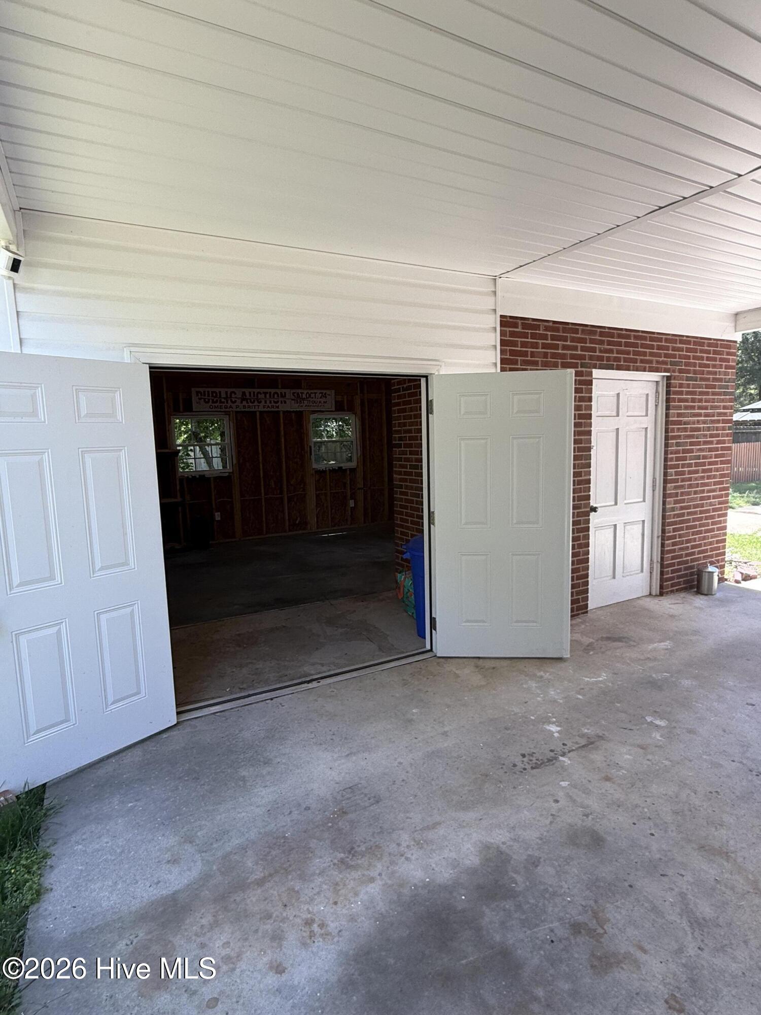 224 S Hillcrest Drive Property Photo 38