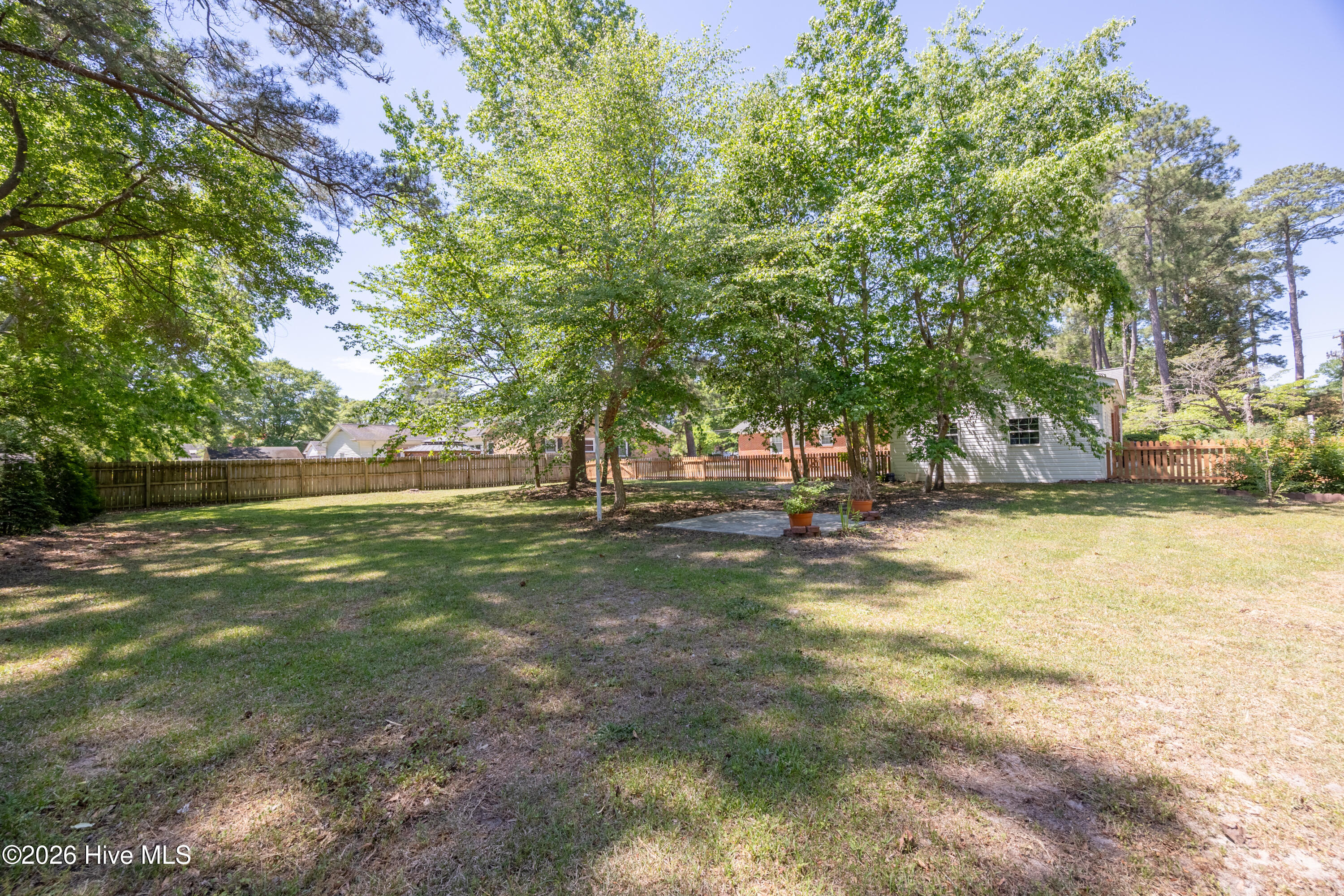 224 S Hillcrest Drive Property Photo 44