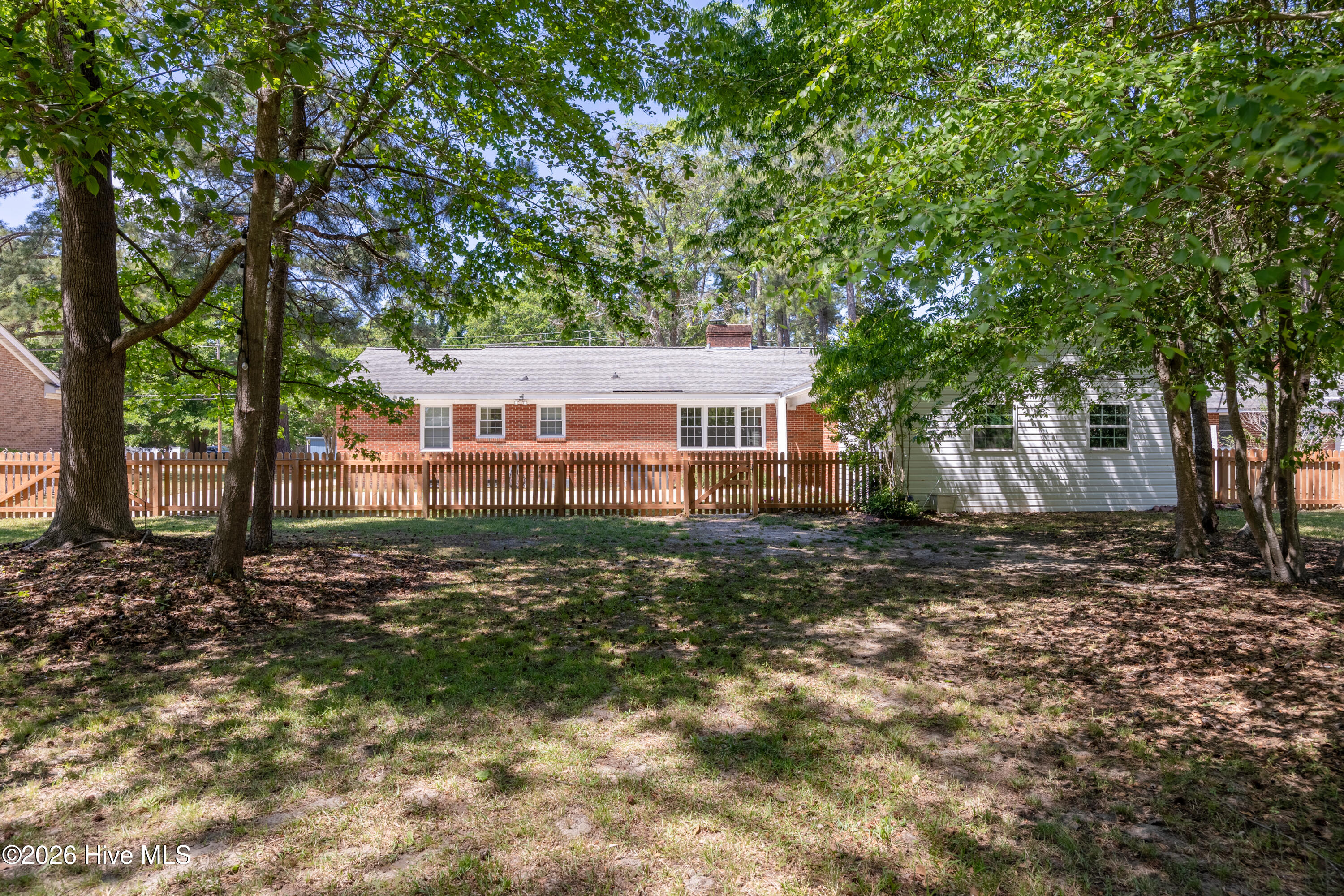 224 S Hillcrest Drive Property Photo 45