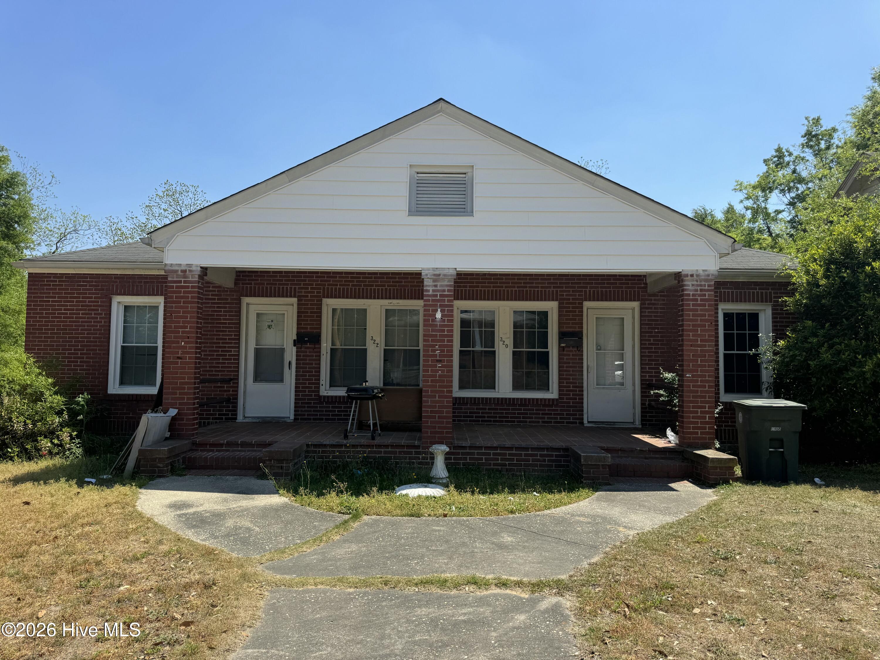 218 Spring Street Property Photo 2