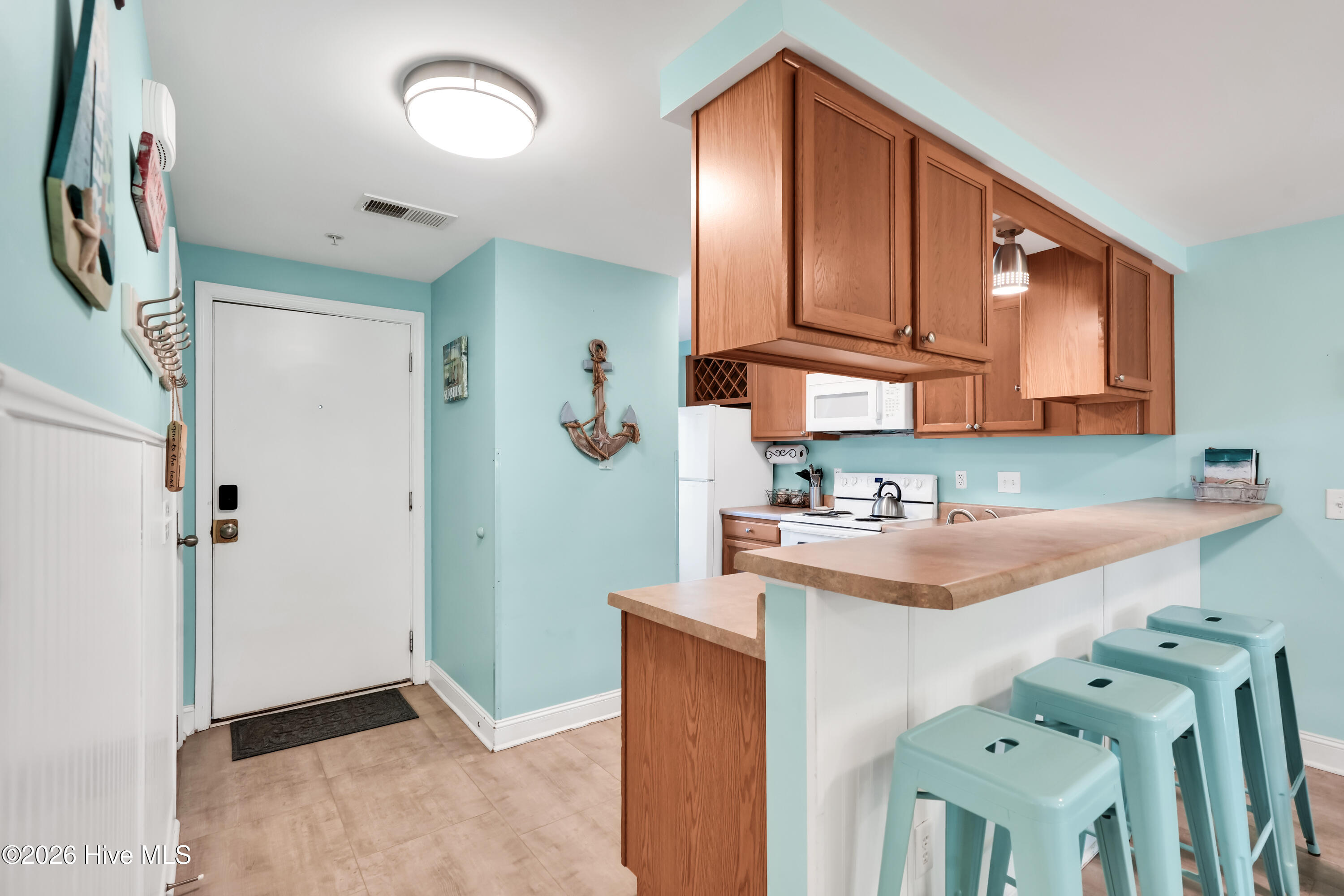 2205 Surfrider Circle A Property Photo 9