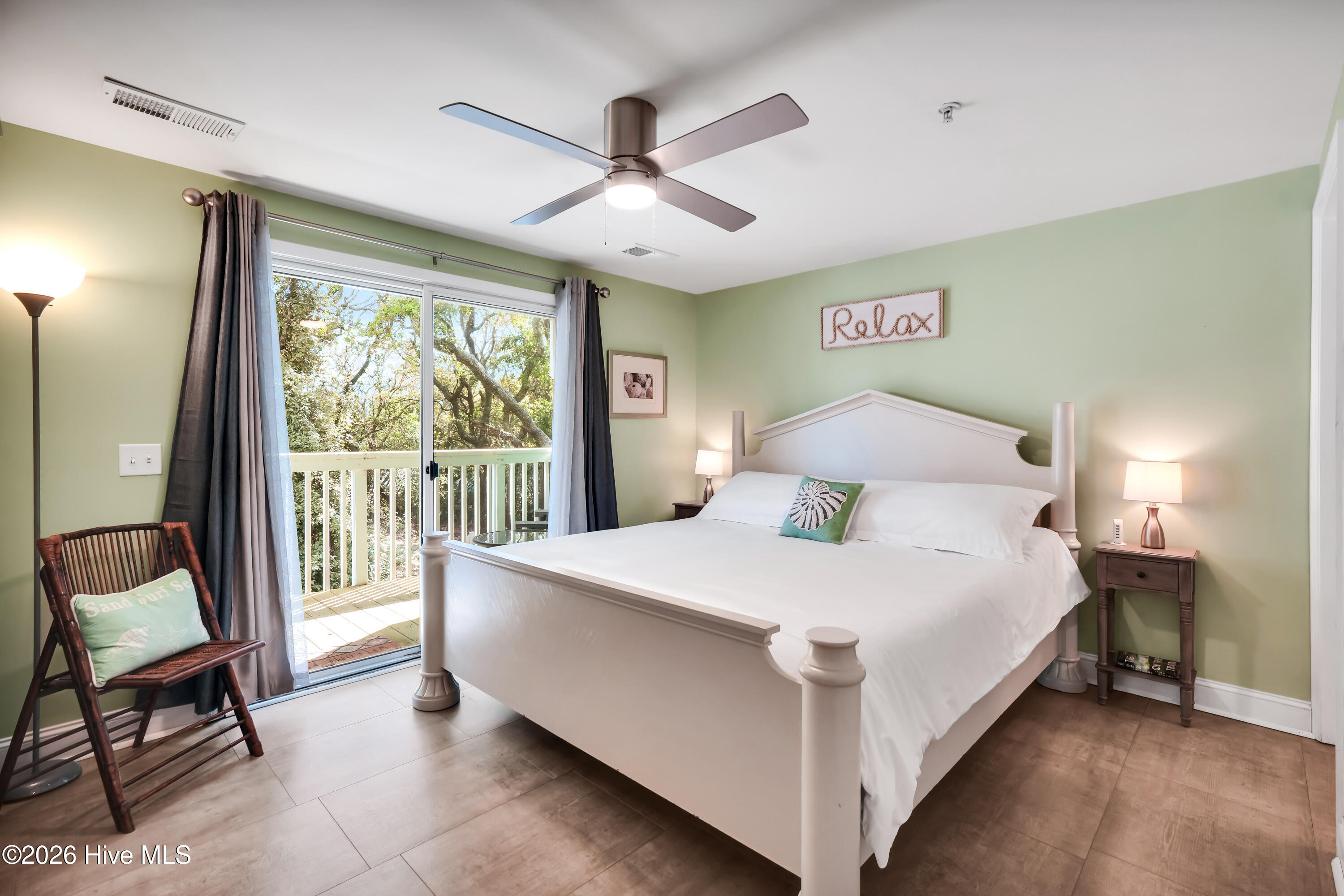 2205 Surfrider Circle A Property Photo 20
