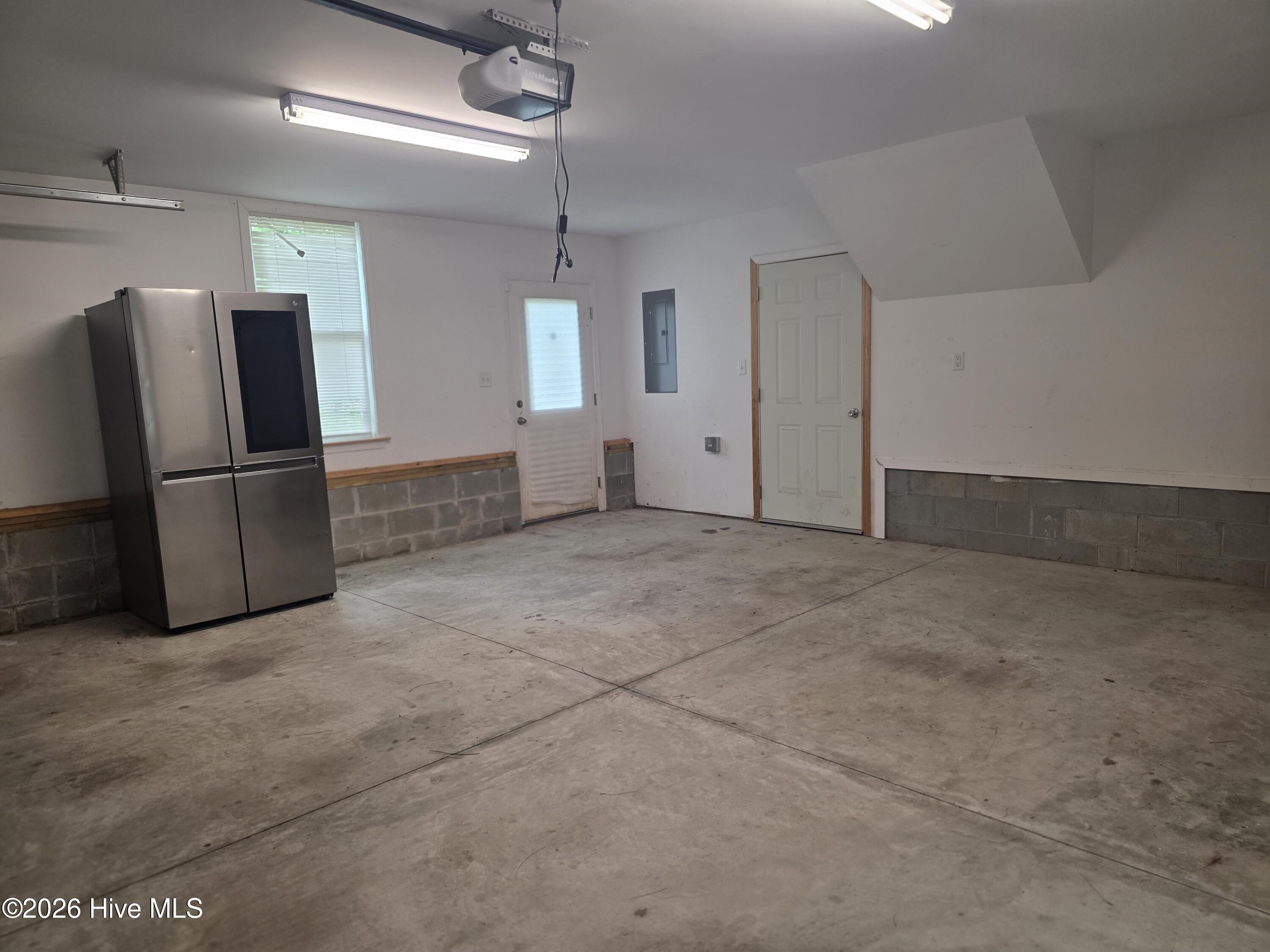 155 Savannah Avenue Property Photo 27