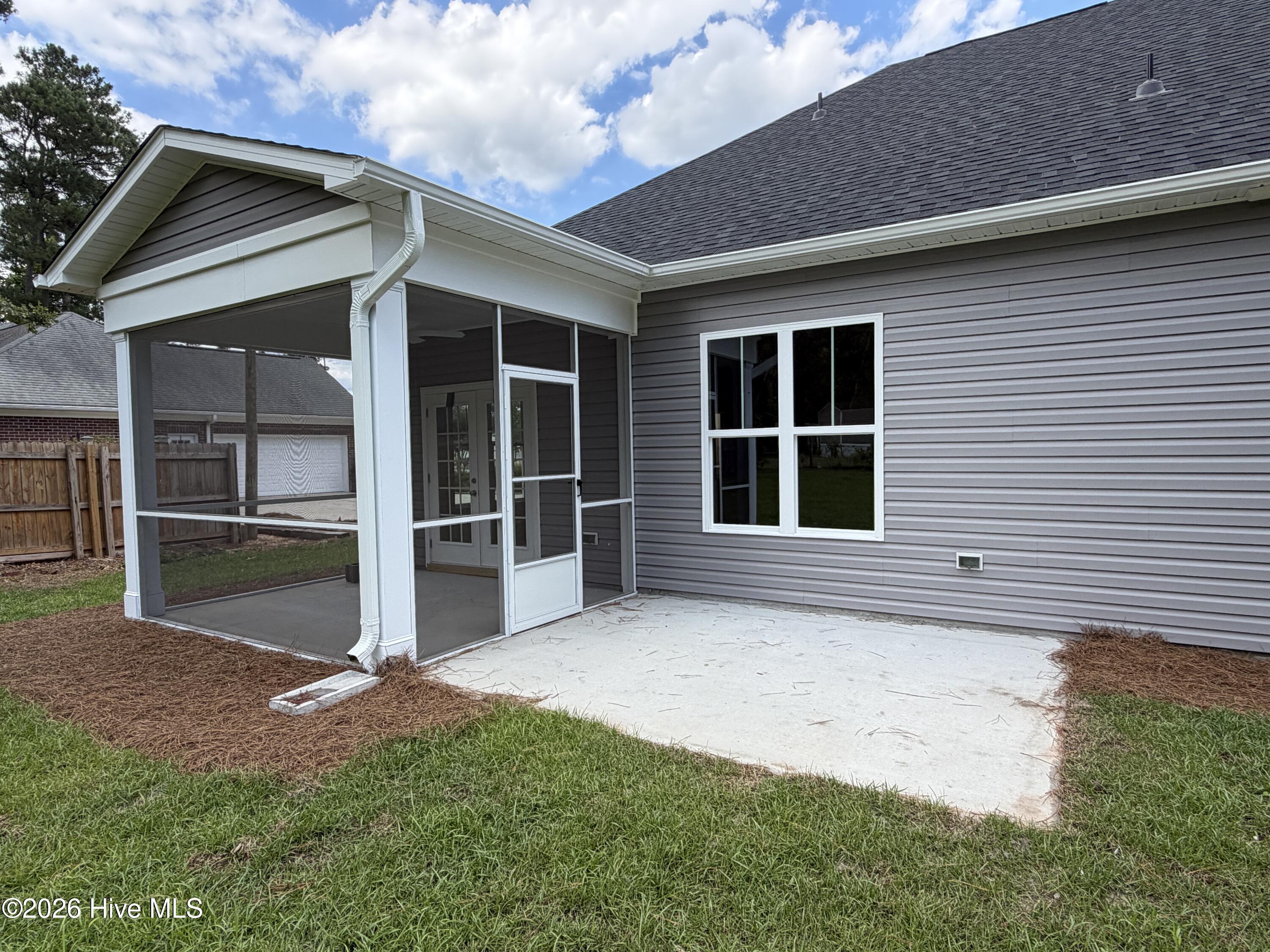 1077 Echo Drive Ne Property Photo 3