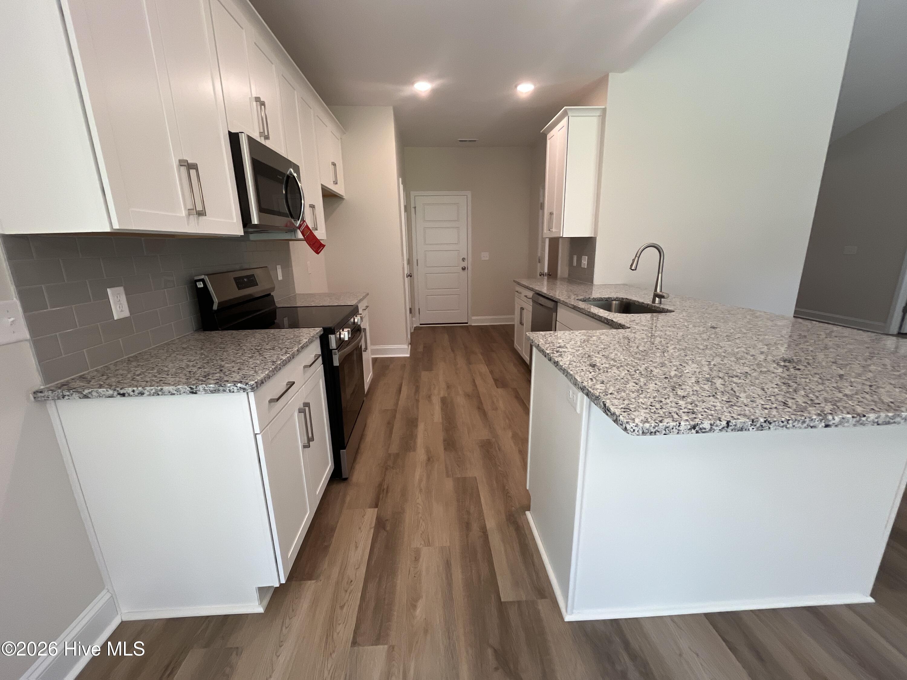 1077 Echo Drive Ne Property Photo 7