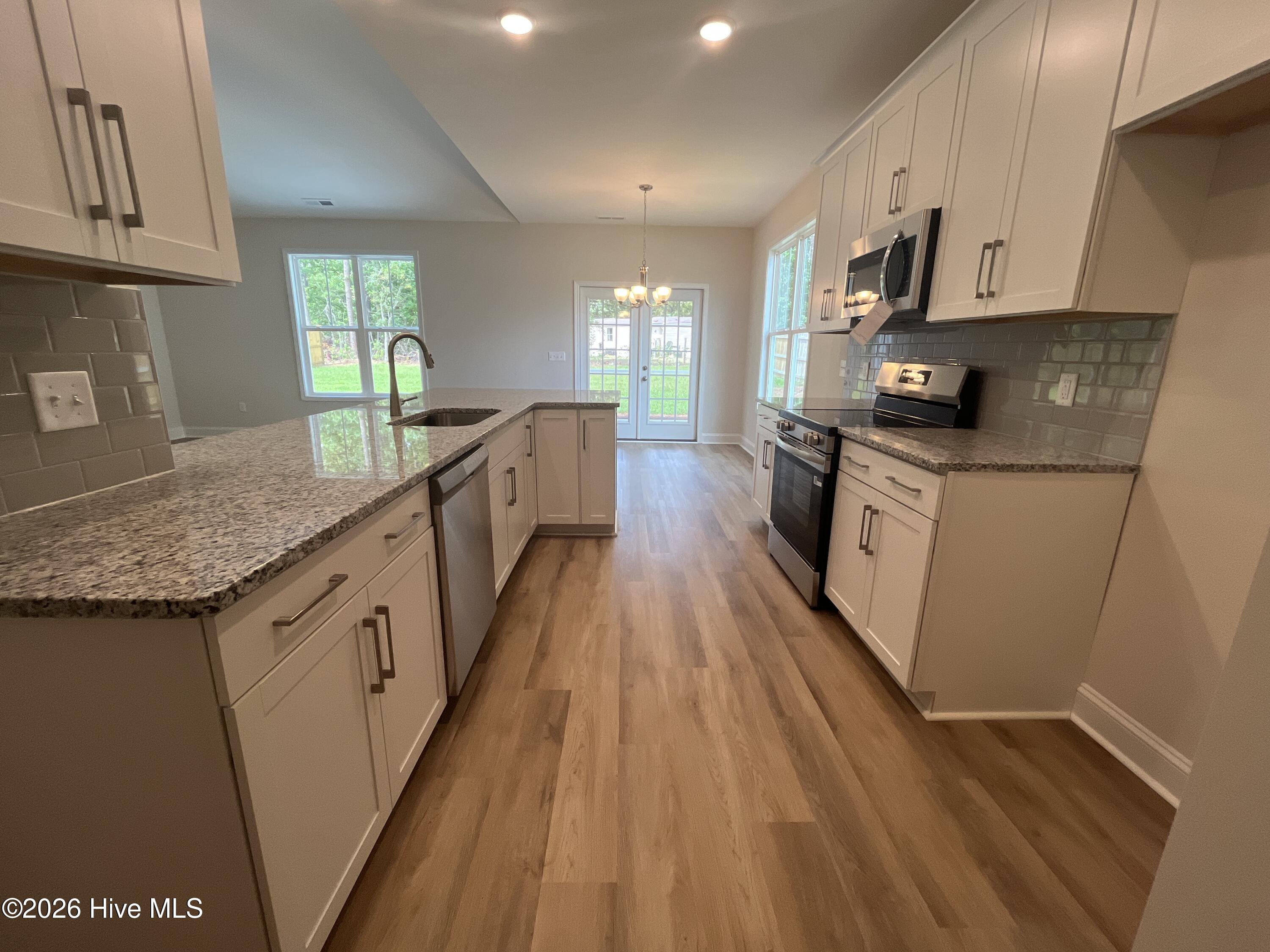 1077 Echo Drive Ne Property Photo 10