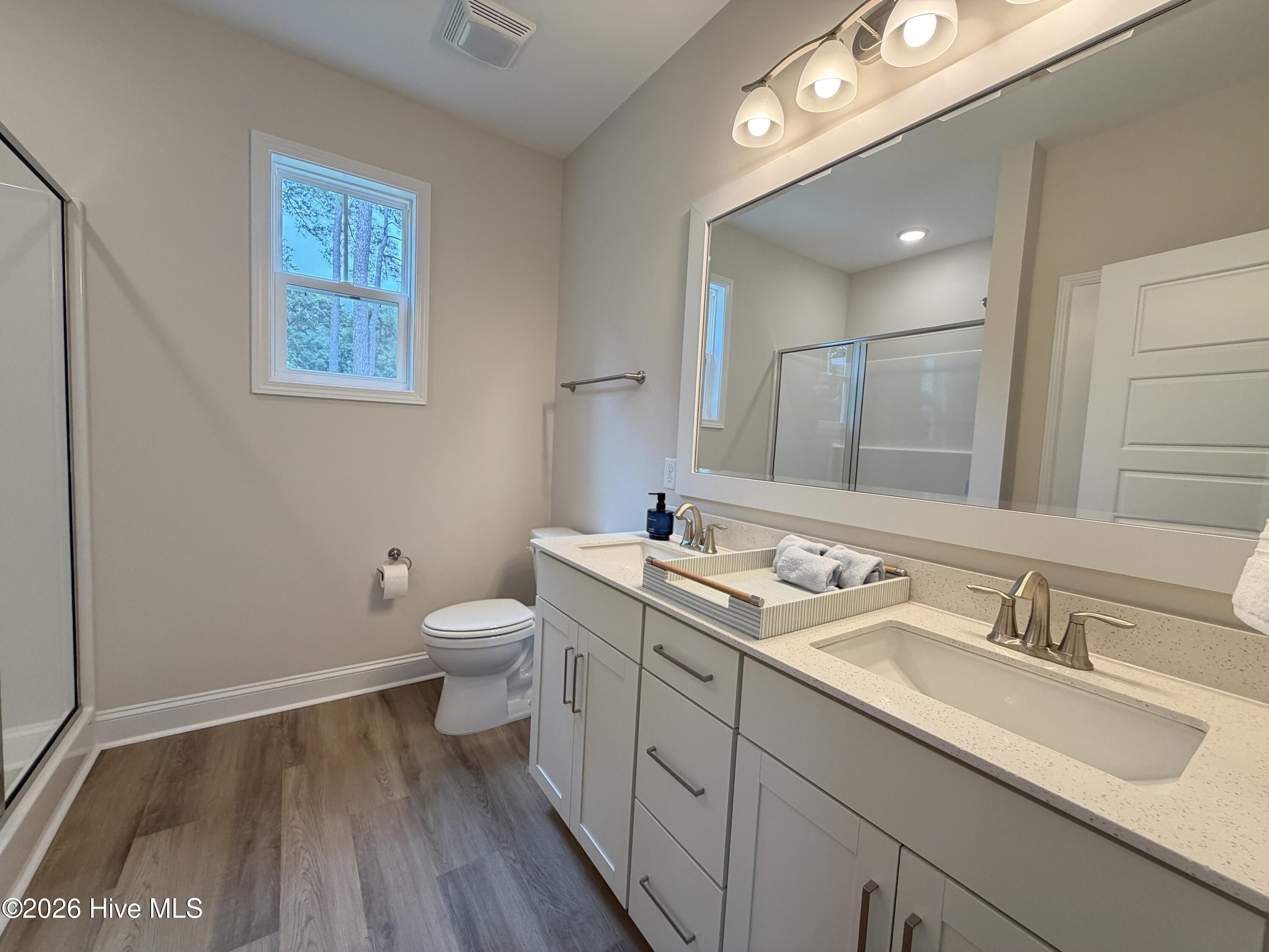 1077 Echo Drive Ne Property Photo 14