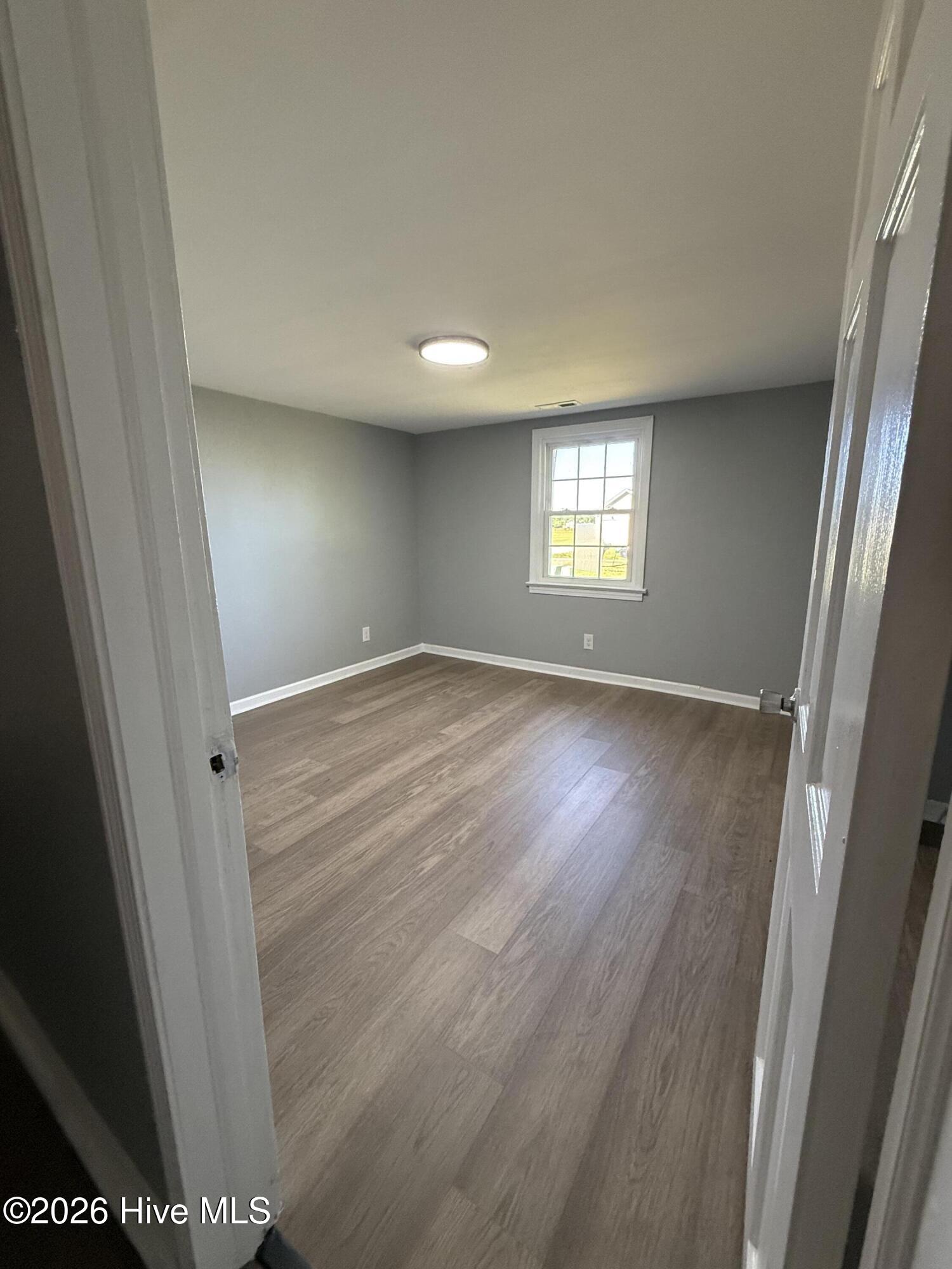 213 Country Club Road Property Photo 11