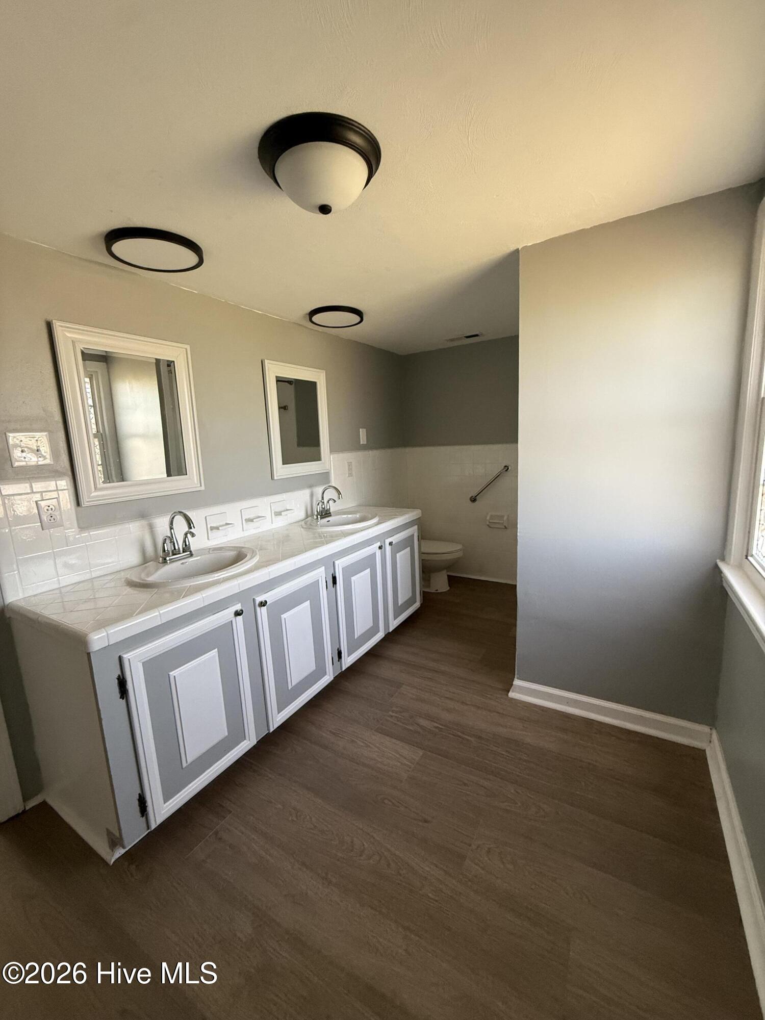 213 Country Club Road Property Photo 17