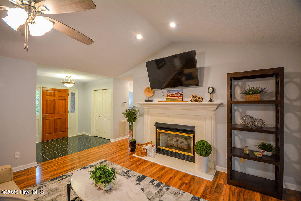 6 Spruce Lane Property Photo 11