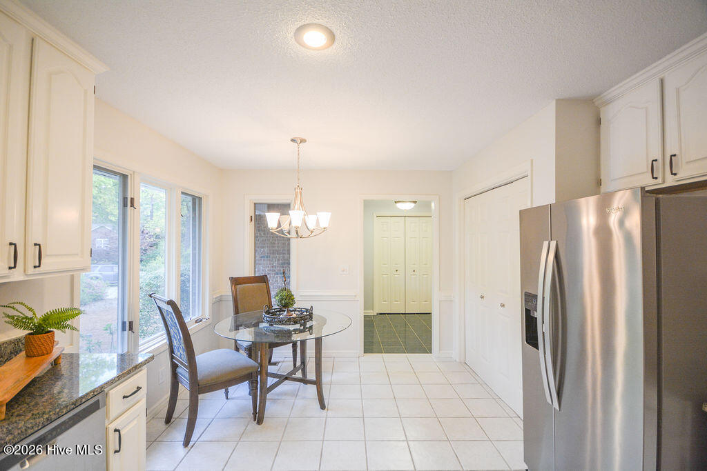 6 Spruce Lane Property Photo 22