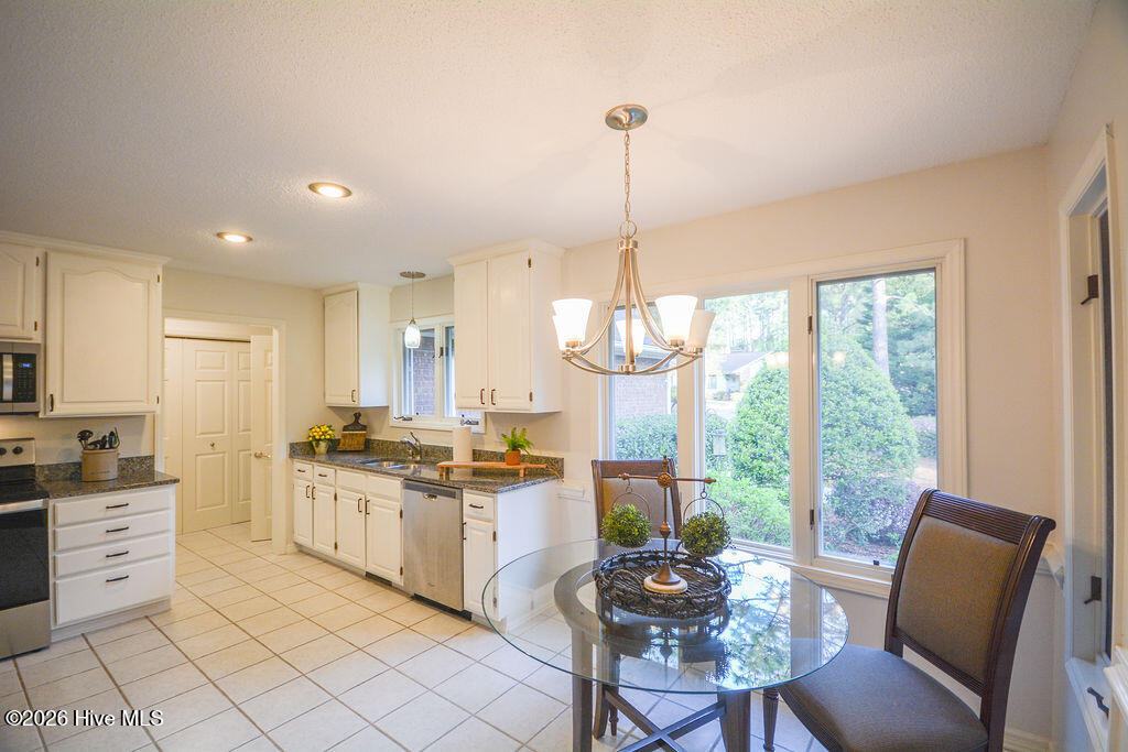 6 Spruce Lane Property Photo 23