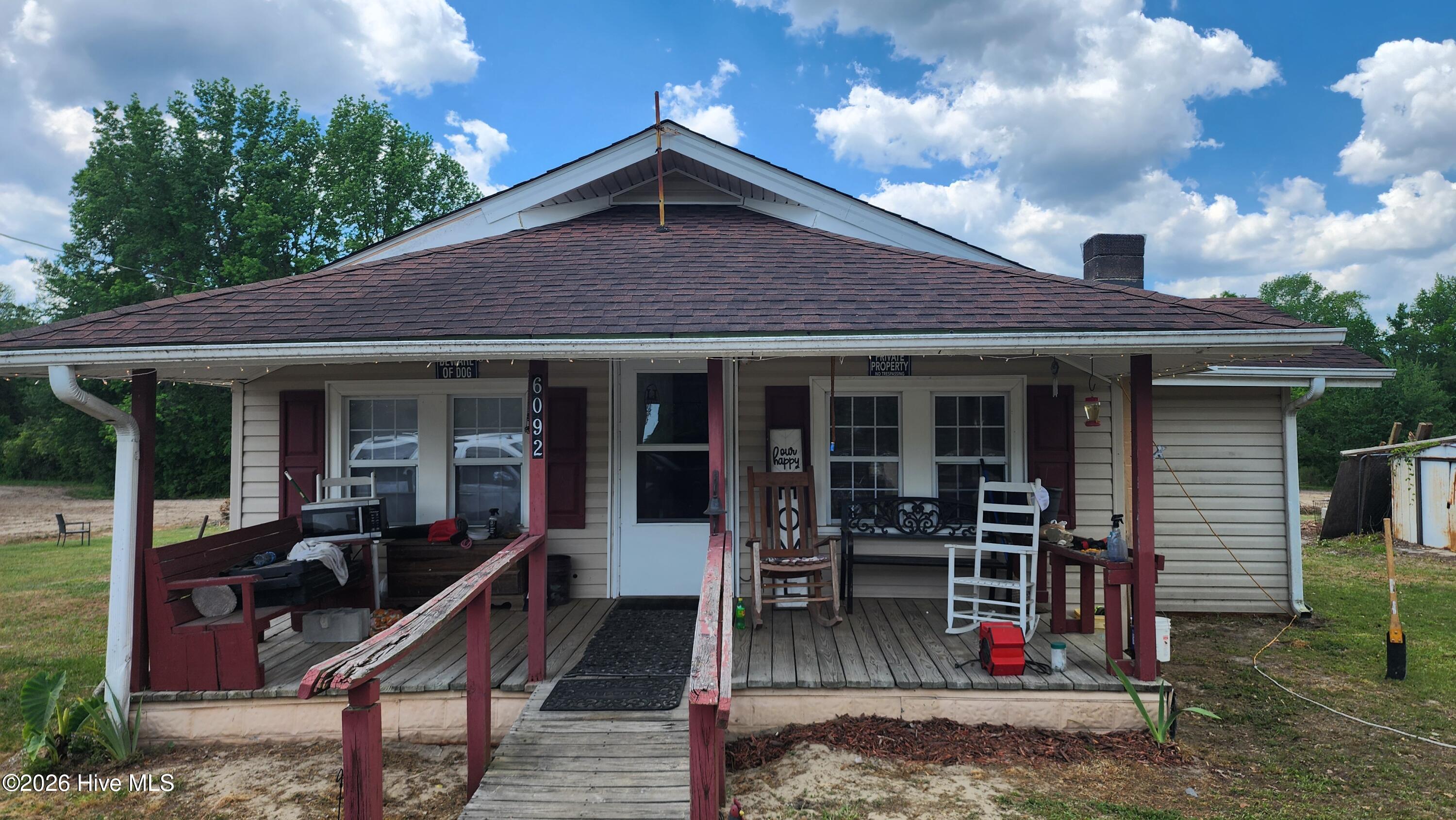 6092 Joe Brown Highway S Property Photo 1