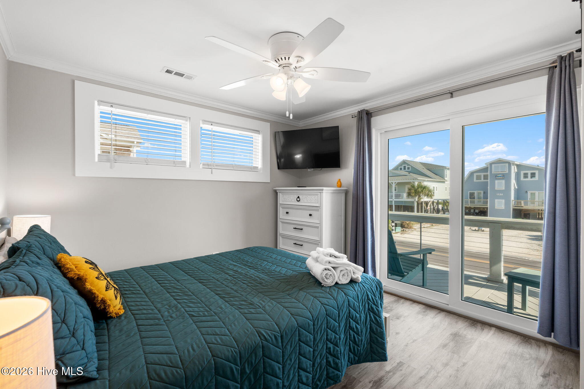 598 Ocean Boulevard W Property Photo 39