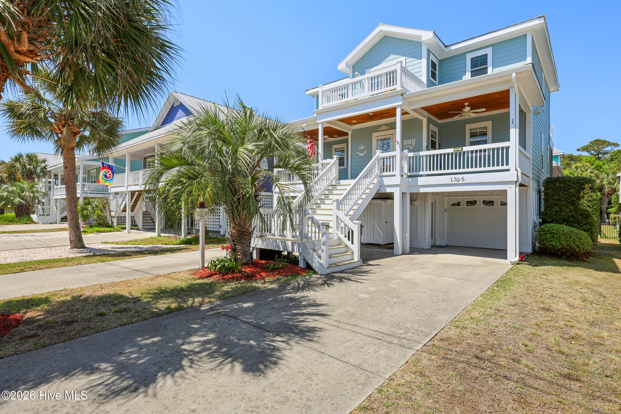 1706 Searay Lane Property Photo 3