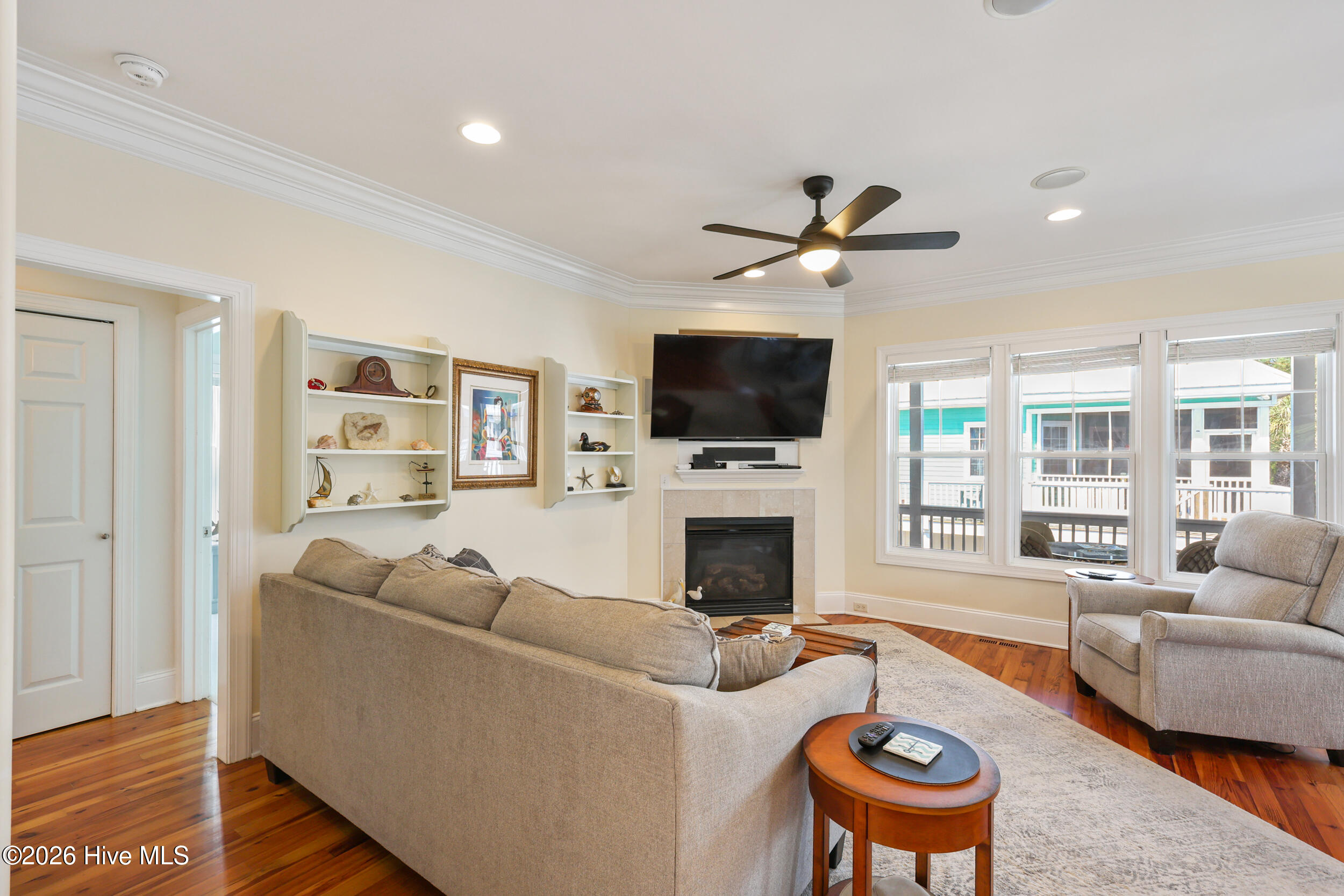 1706 Searay Lane Property Photo 7
