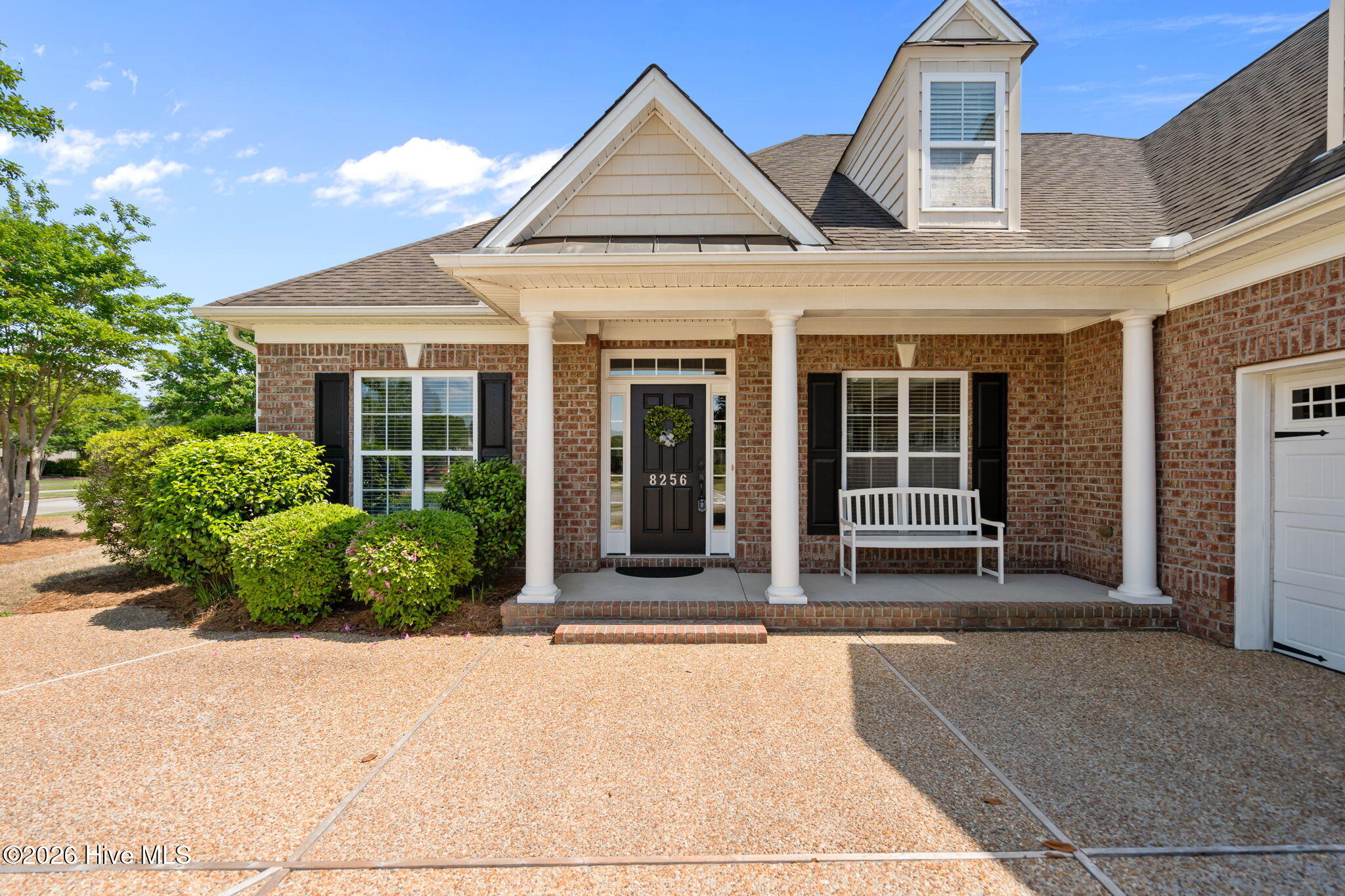 8256 Ibis Point Ne Property Photo 4
