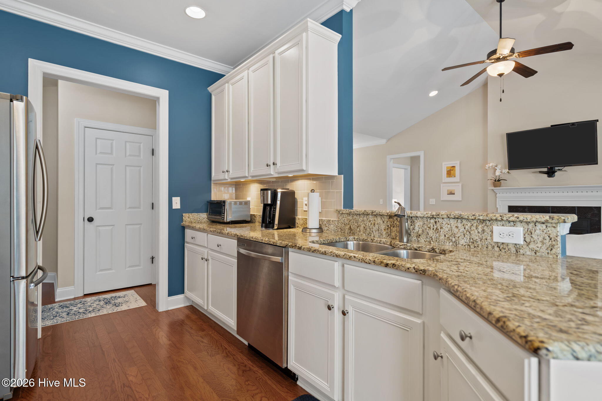 8256 Ibis Point Ne Property Photo 10