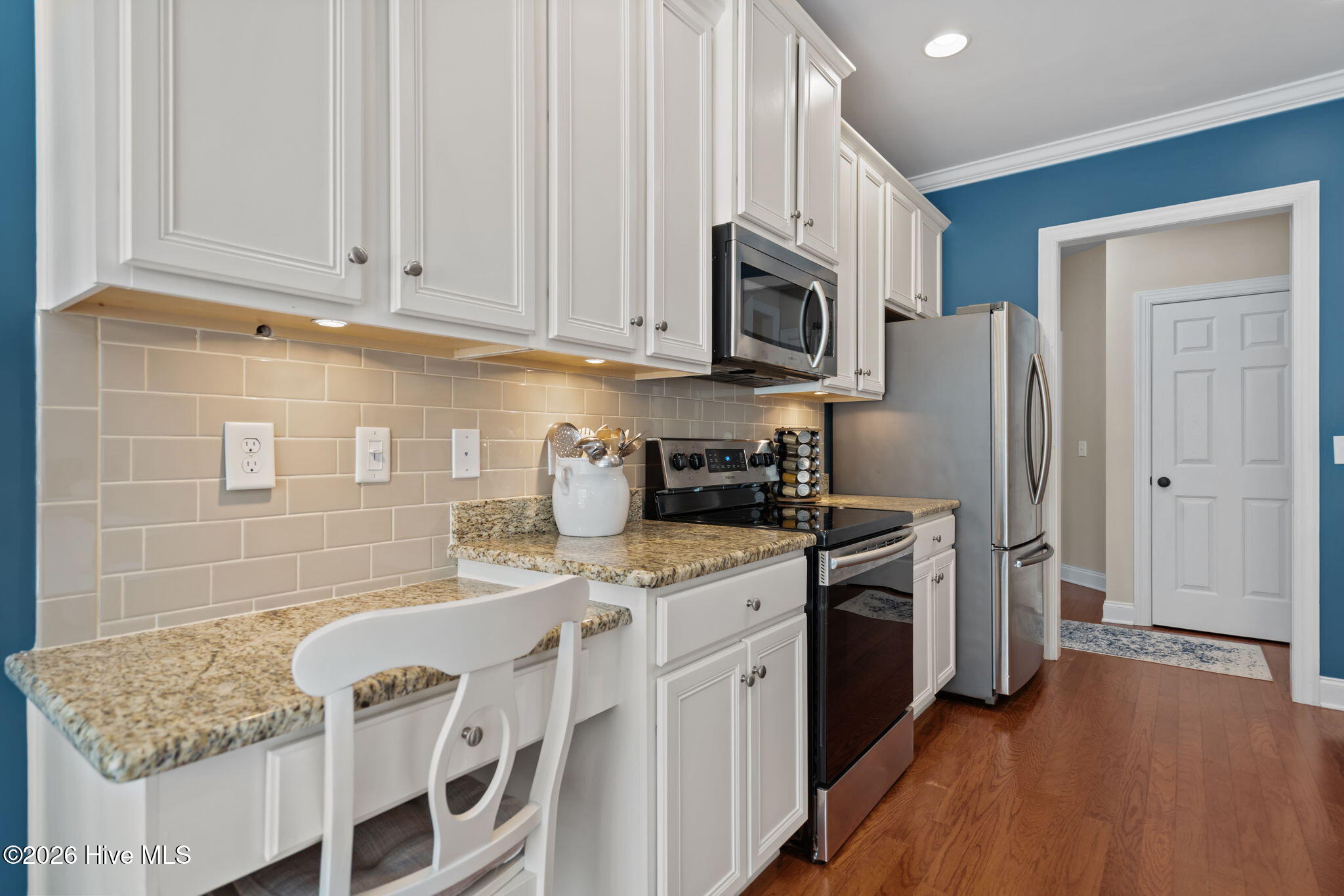 8256 Ibis Point Ne Property Photo 12