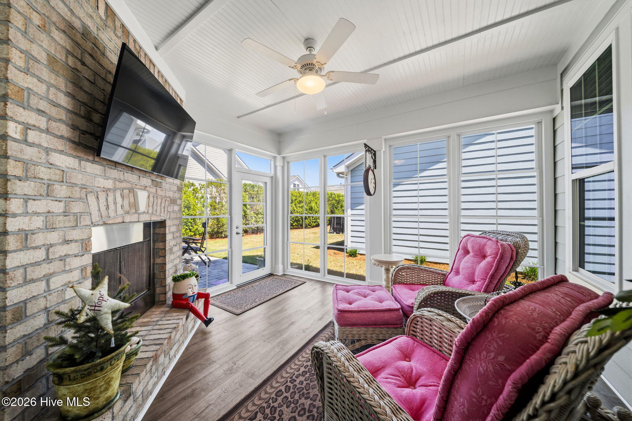4949 Glen Garden Circle Property Photo 46