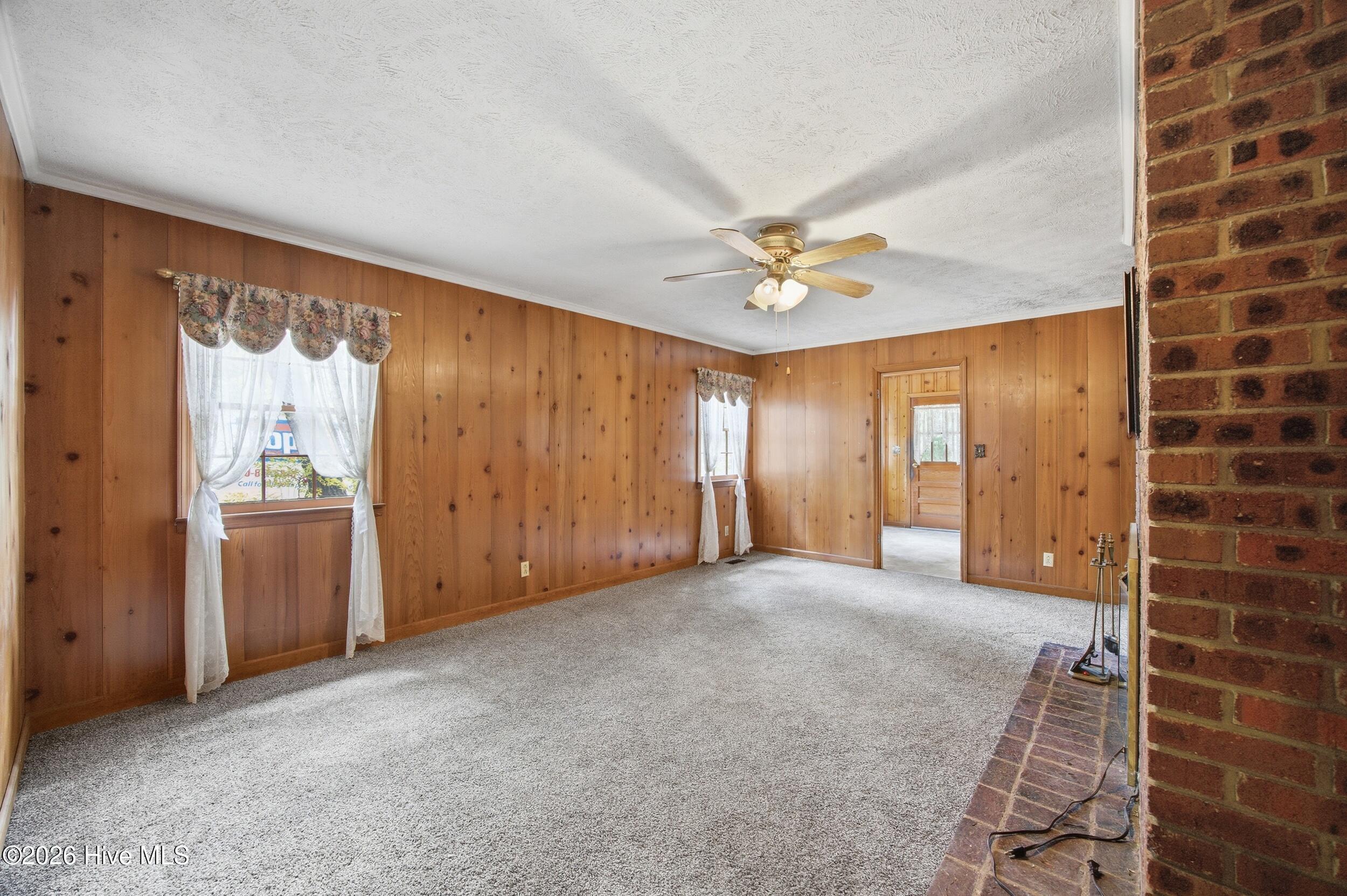 1205 Rollins Avenue Property Photo 11