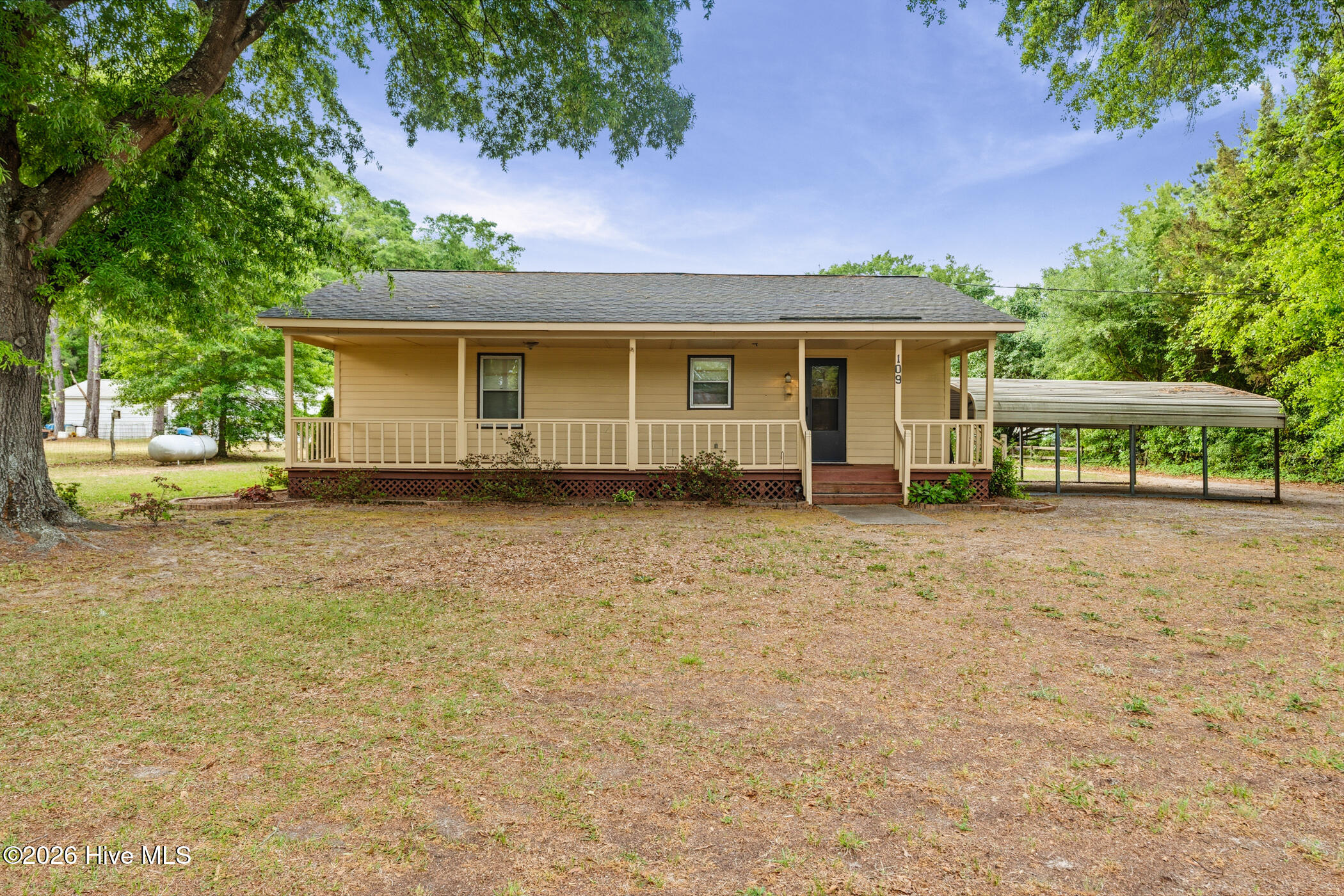 109 Kelley Lane Property Photo 2