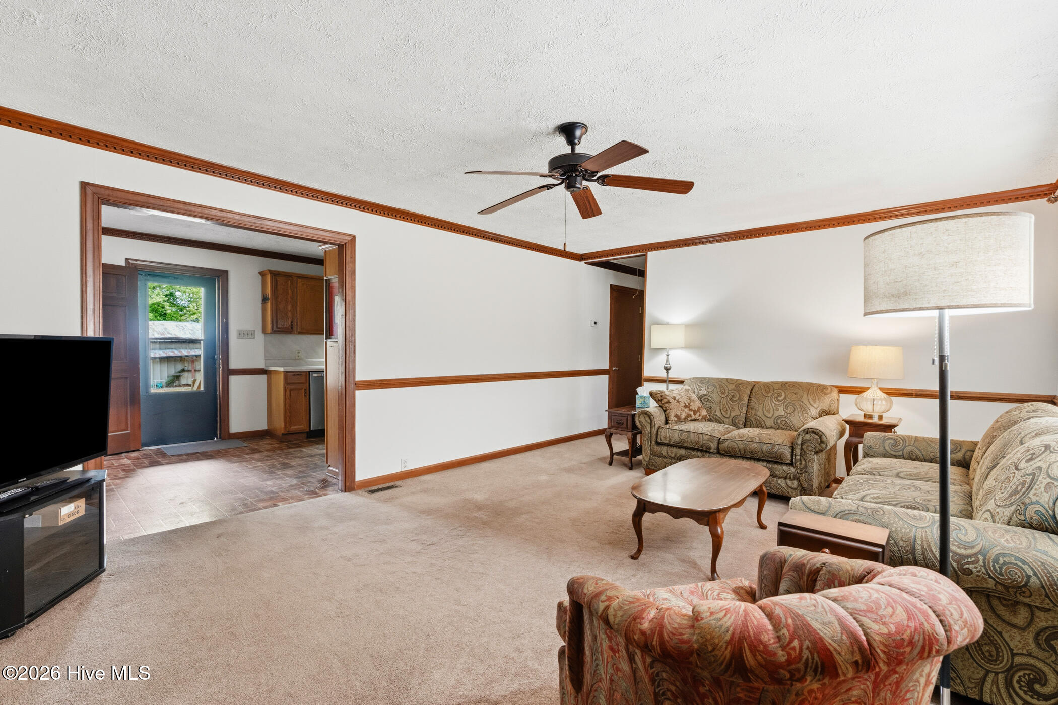 109 Kelley Lane Property Photo 3