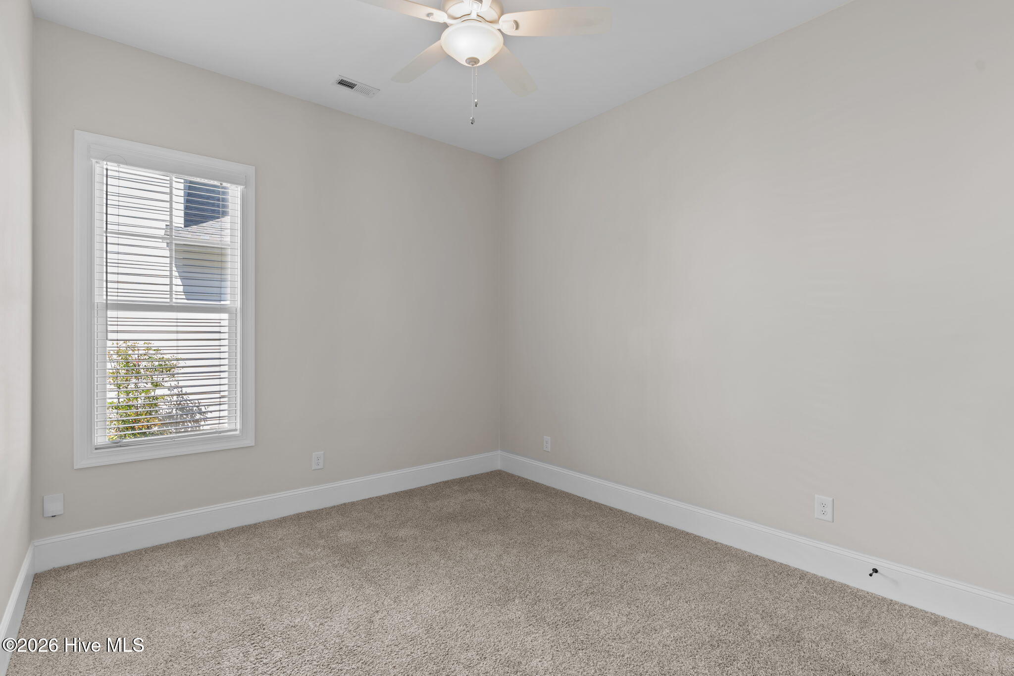 323 Cornubia Drive Property Photo 24