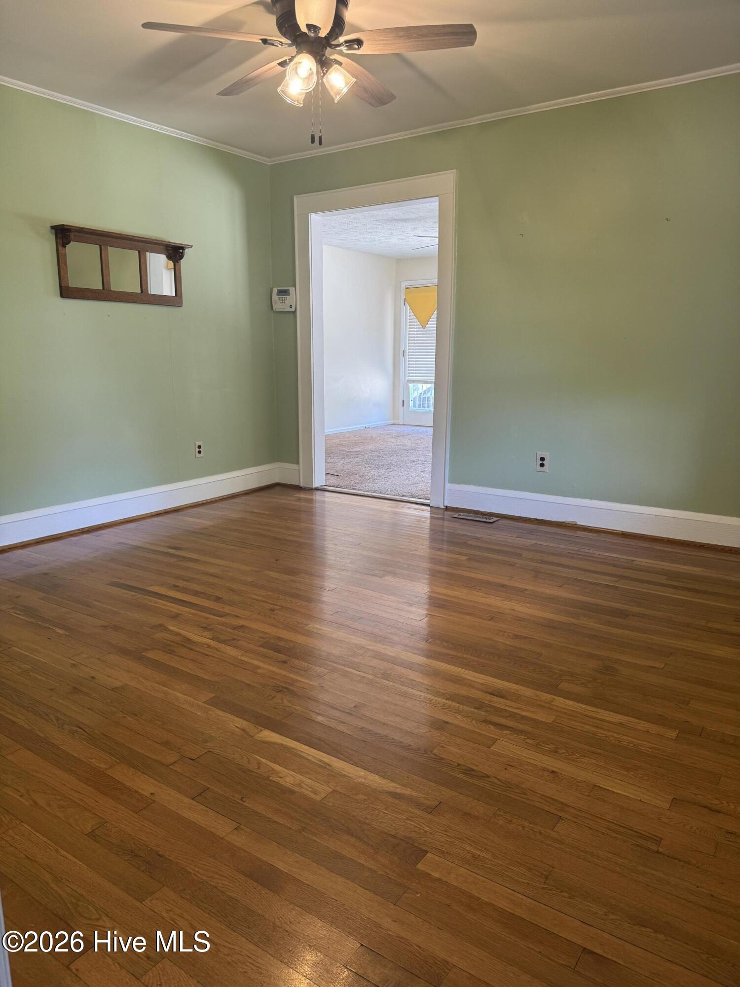 409 Myrtle Avenue Property Photo 6