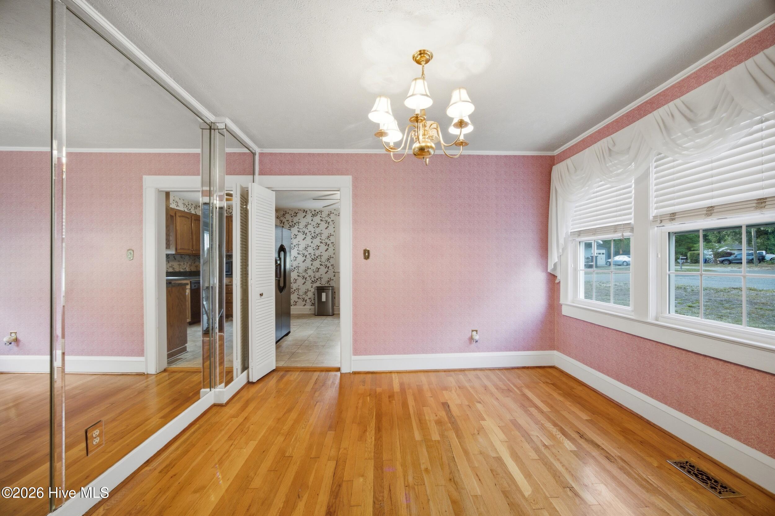 409 Myrtle Avenue Property Photo 12