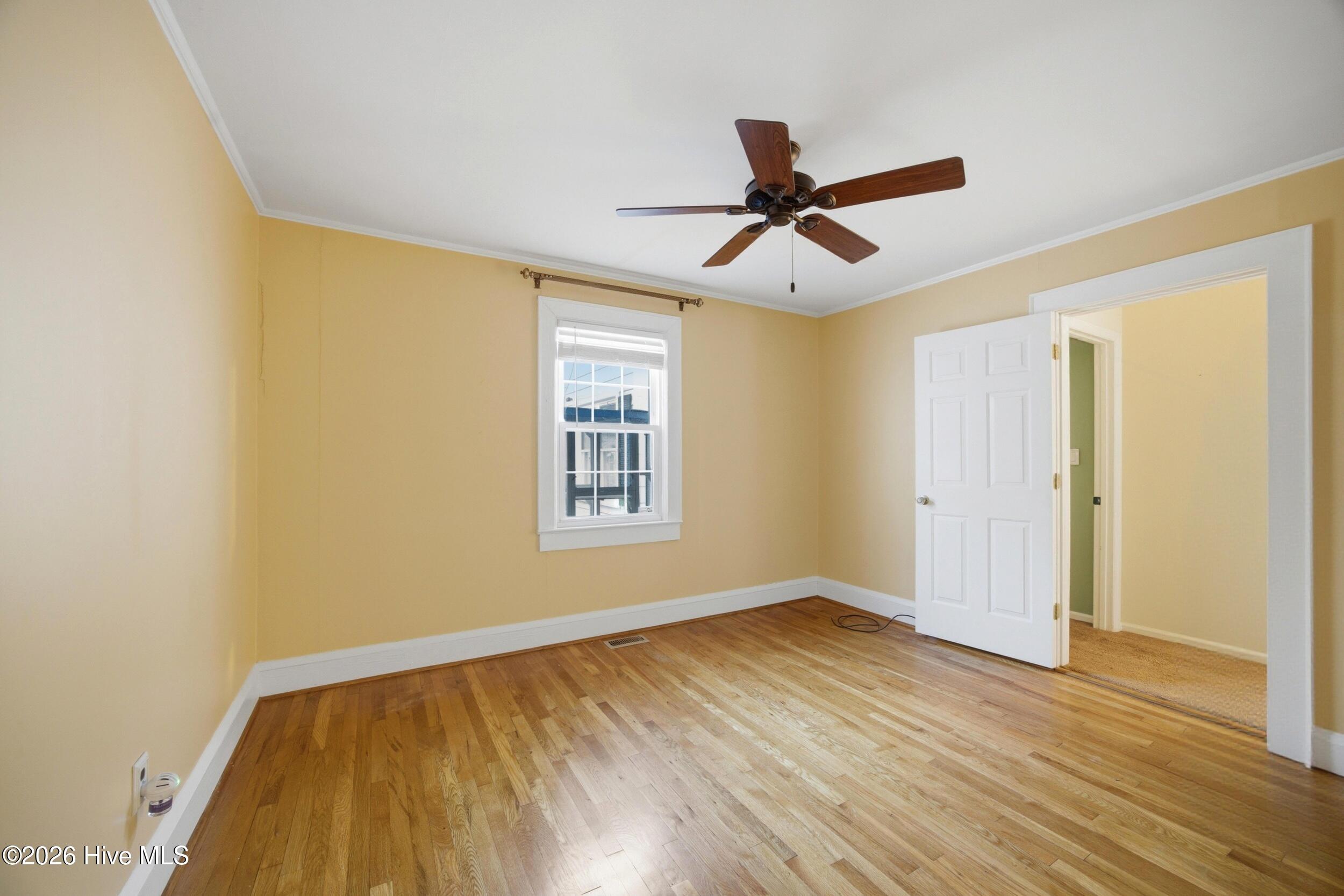 409 Myrtle Avenue Property Photo 21
