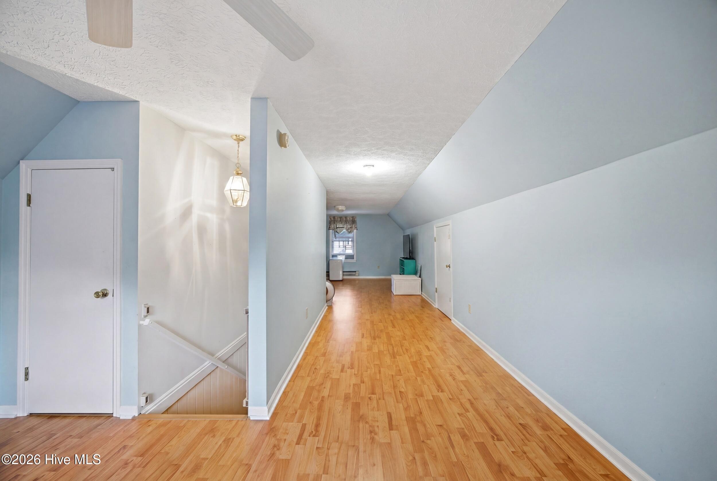 409 Myrtle Avenue Property Photo 22
