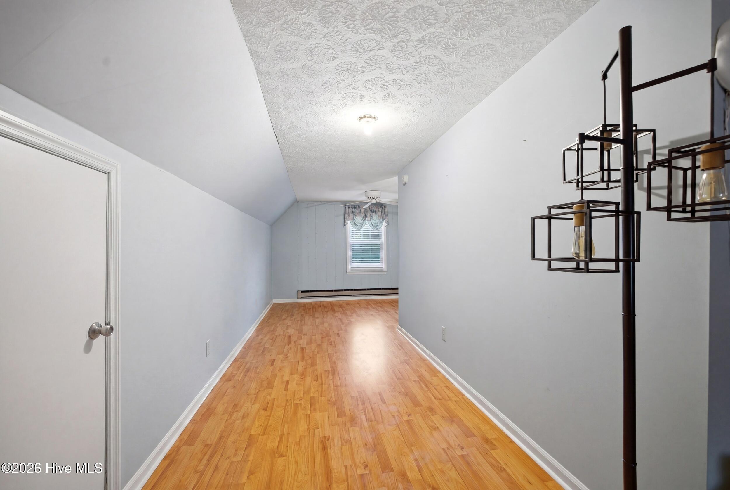 409 Myrtle Avenue Property Photo 25