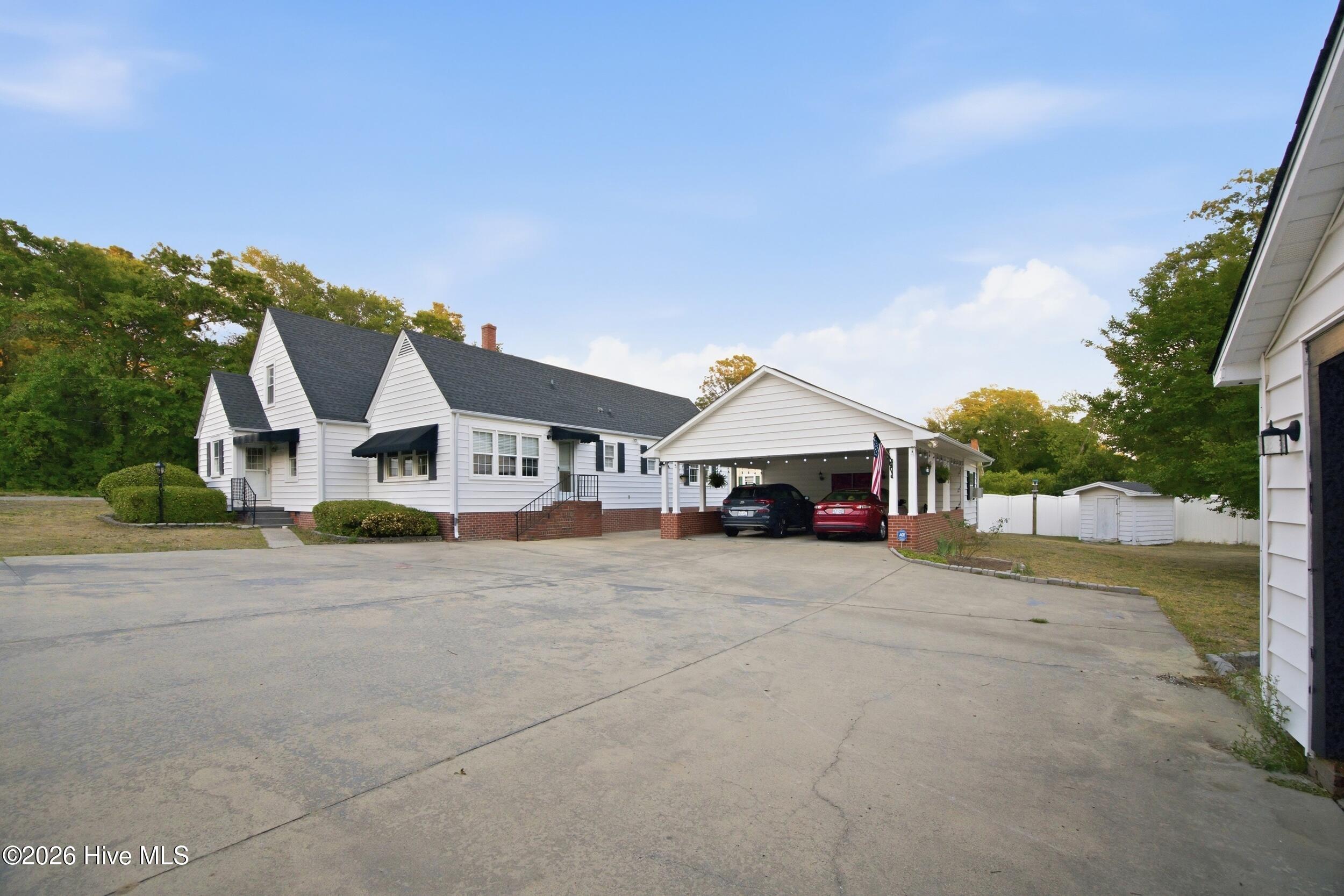 409 Myrtle Avenue Property Photo 31