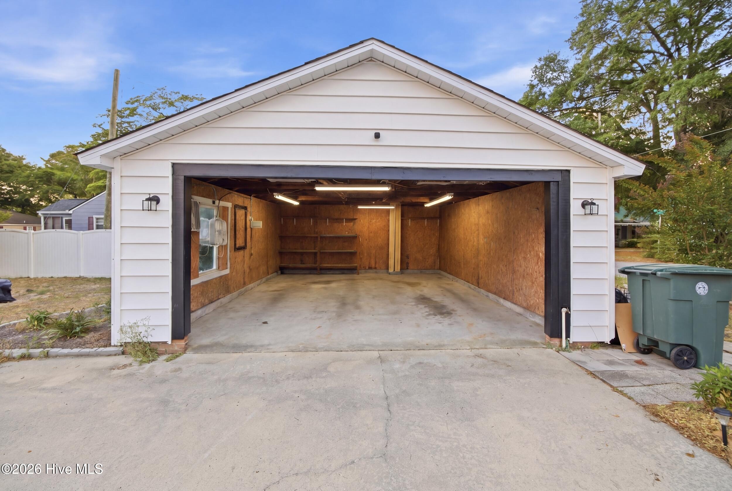 409 Myrtle Avenue Property Photo 32