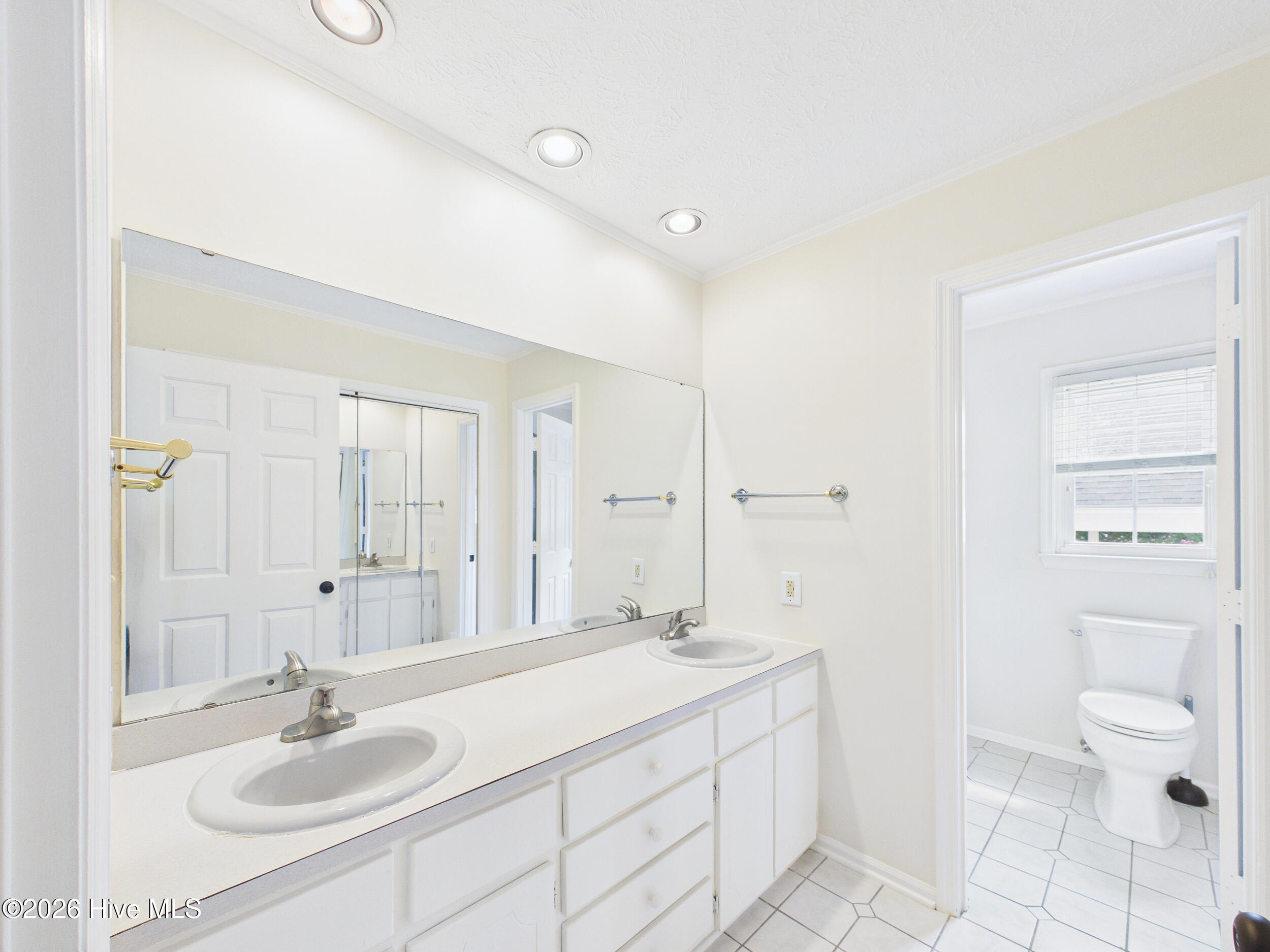 409 Myrtle Avenue Property Photo 47