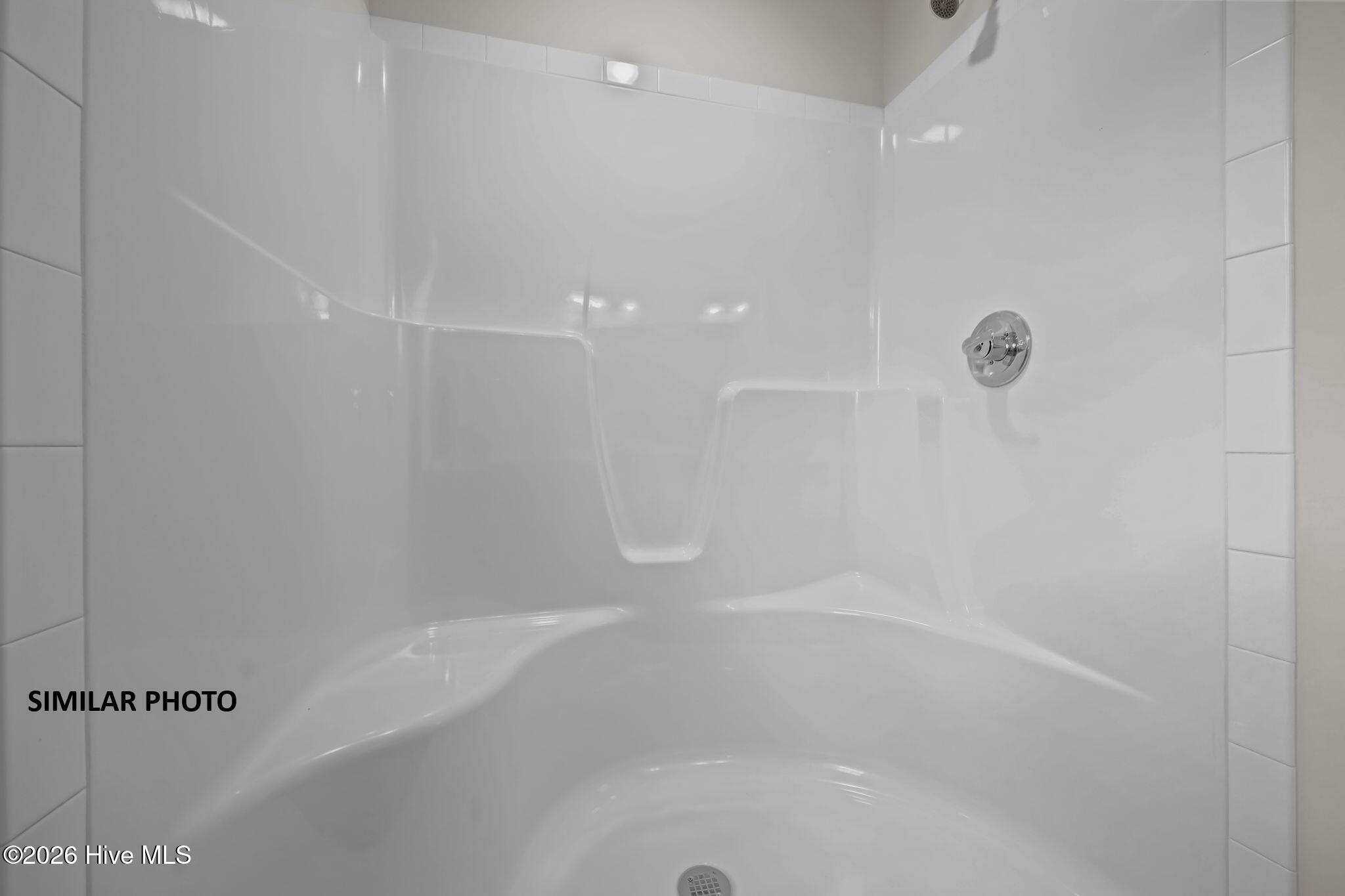 429 Royal Shore Lane 115 Property Photo 22