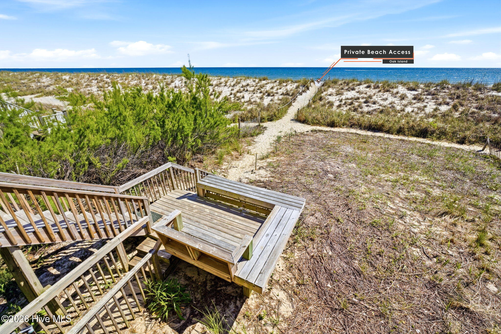 2915 E Beach Drive Property Photo 6