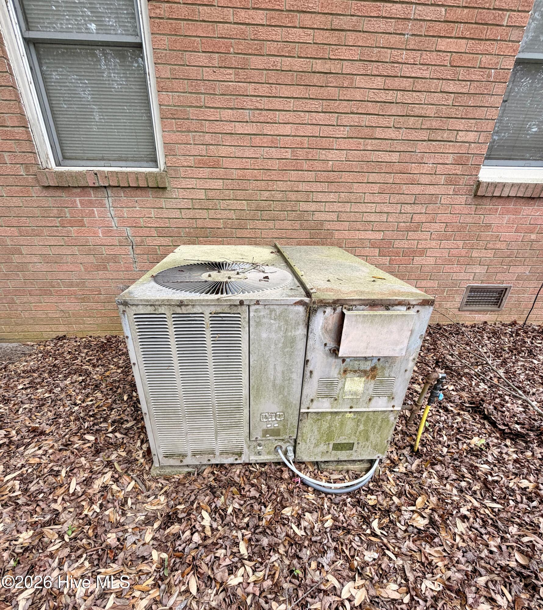 204 Easterling Street Property Photo 6