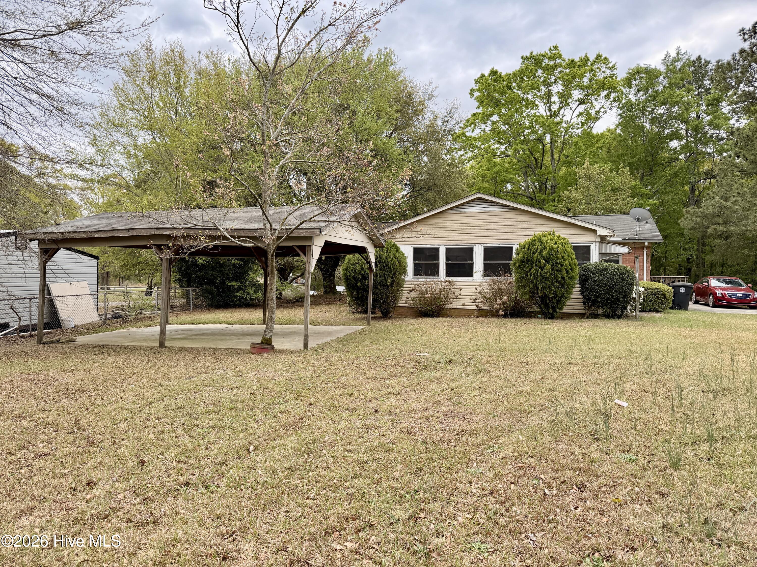 204 Easterling Street Property Photo 8