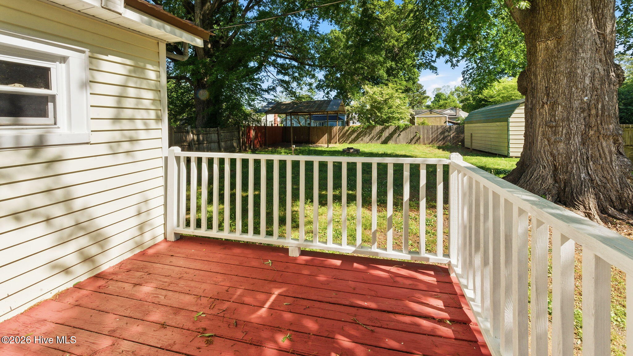 465 Third Street Property Photo 5