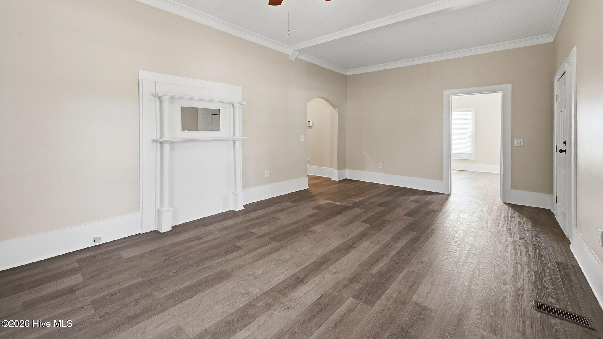 465 Third Street Property Photo 19