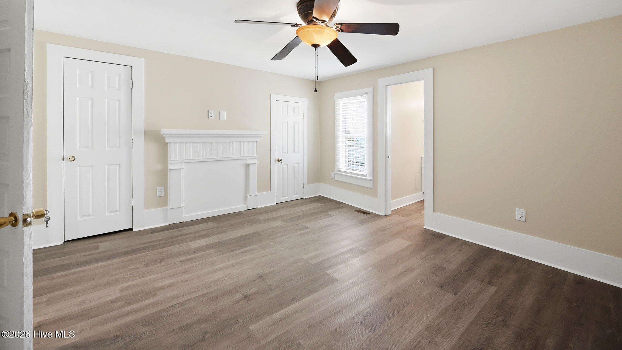 465 Third Street Property Photo 26