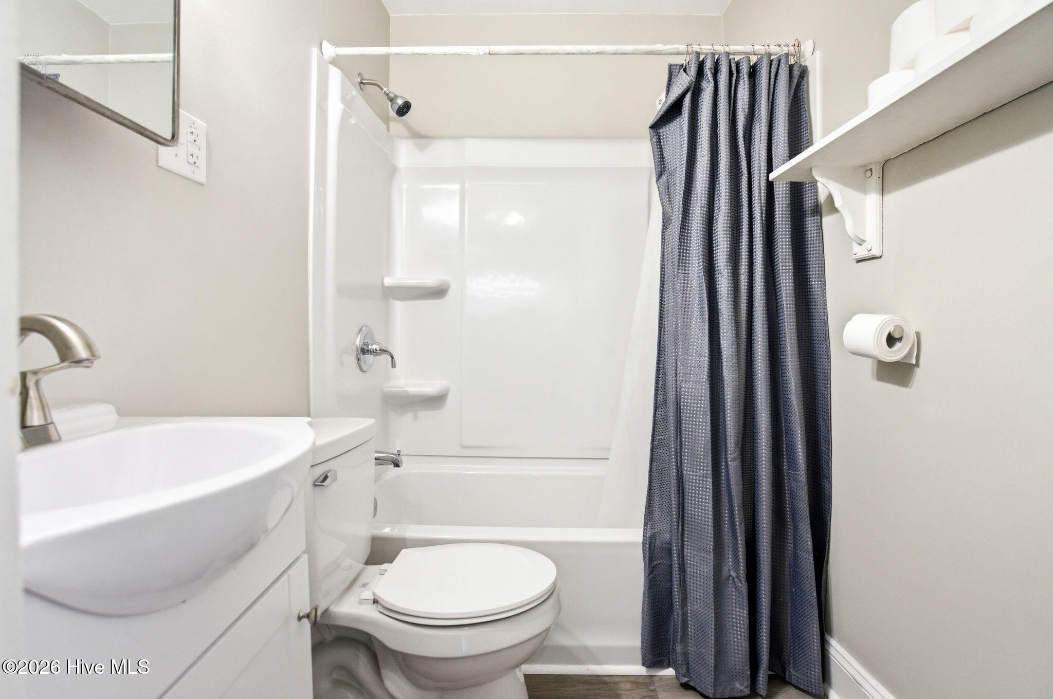 519 National Court Drive Property Photo 21