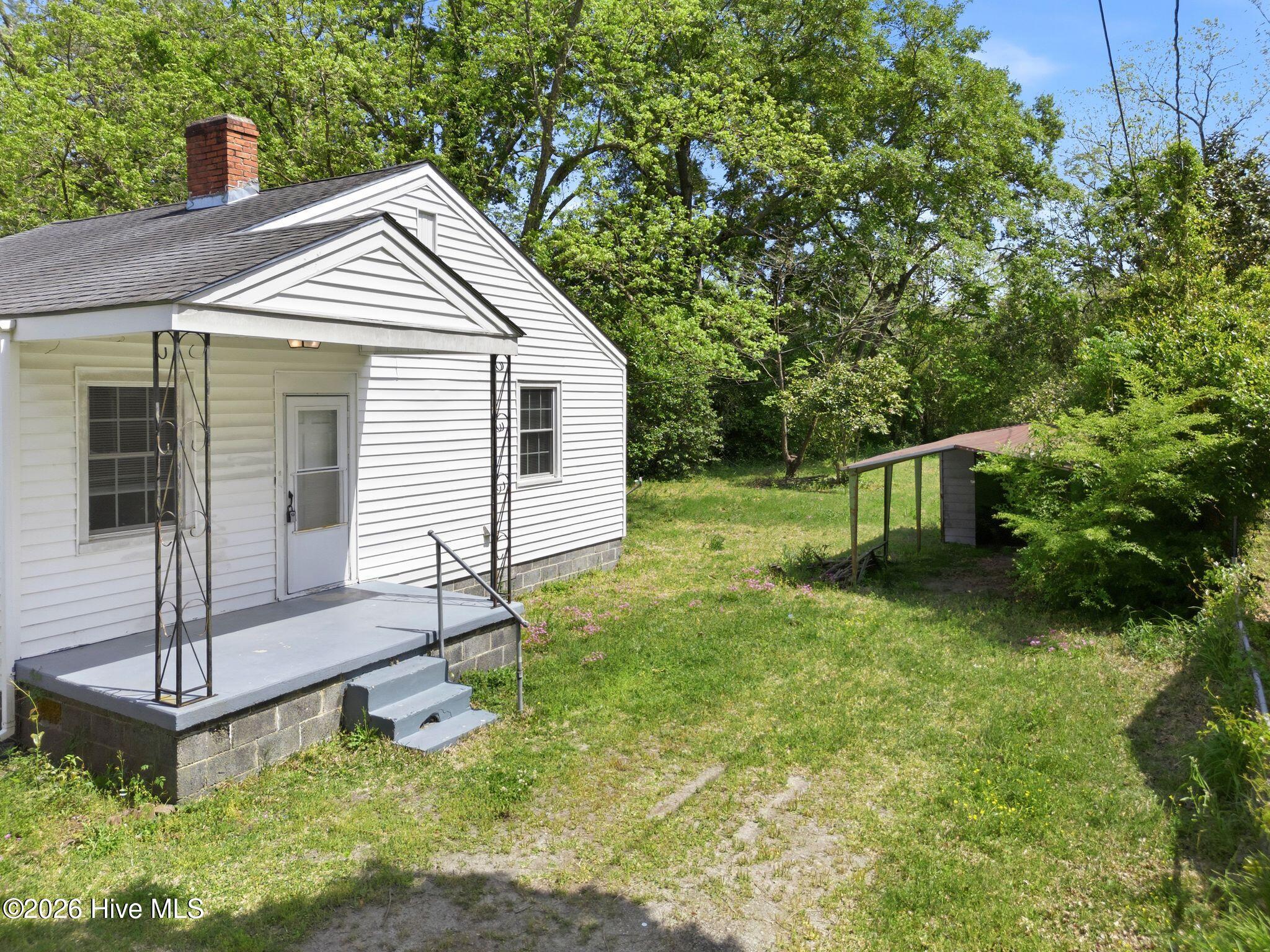 519 National Court Drive Property Photo 24
