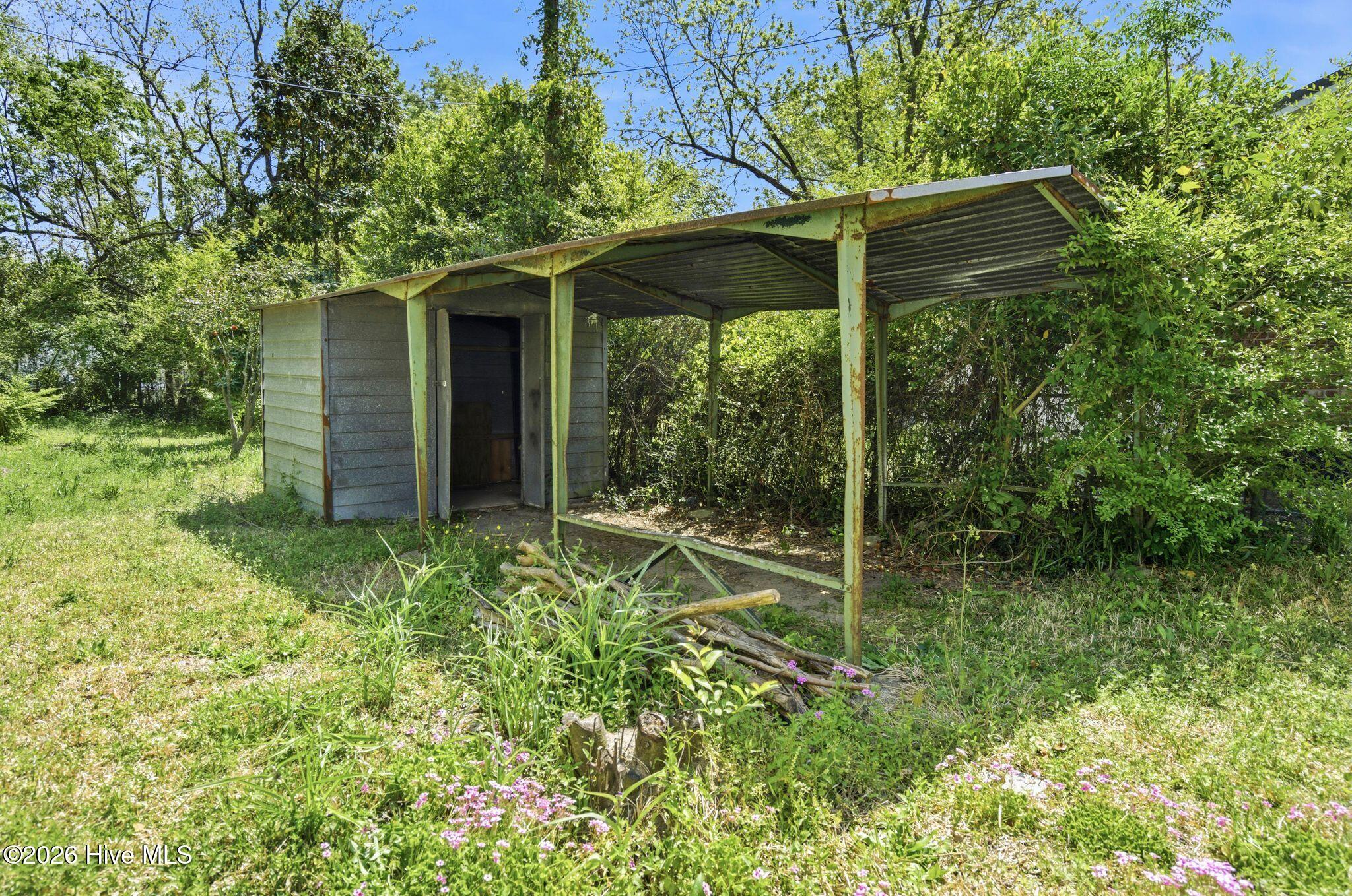 519 National Court Drive Property Photo 28