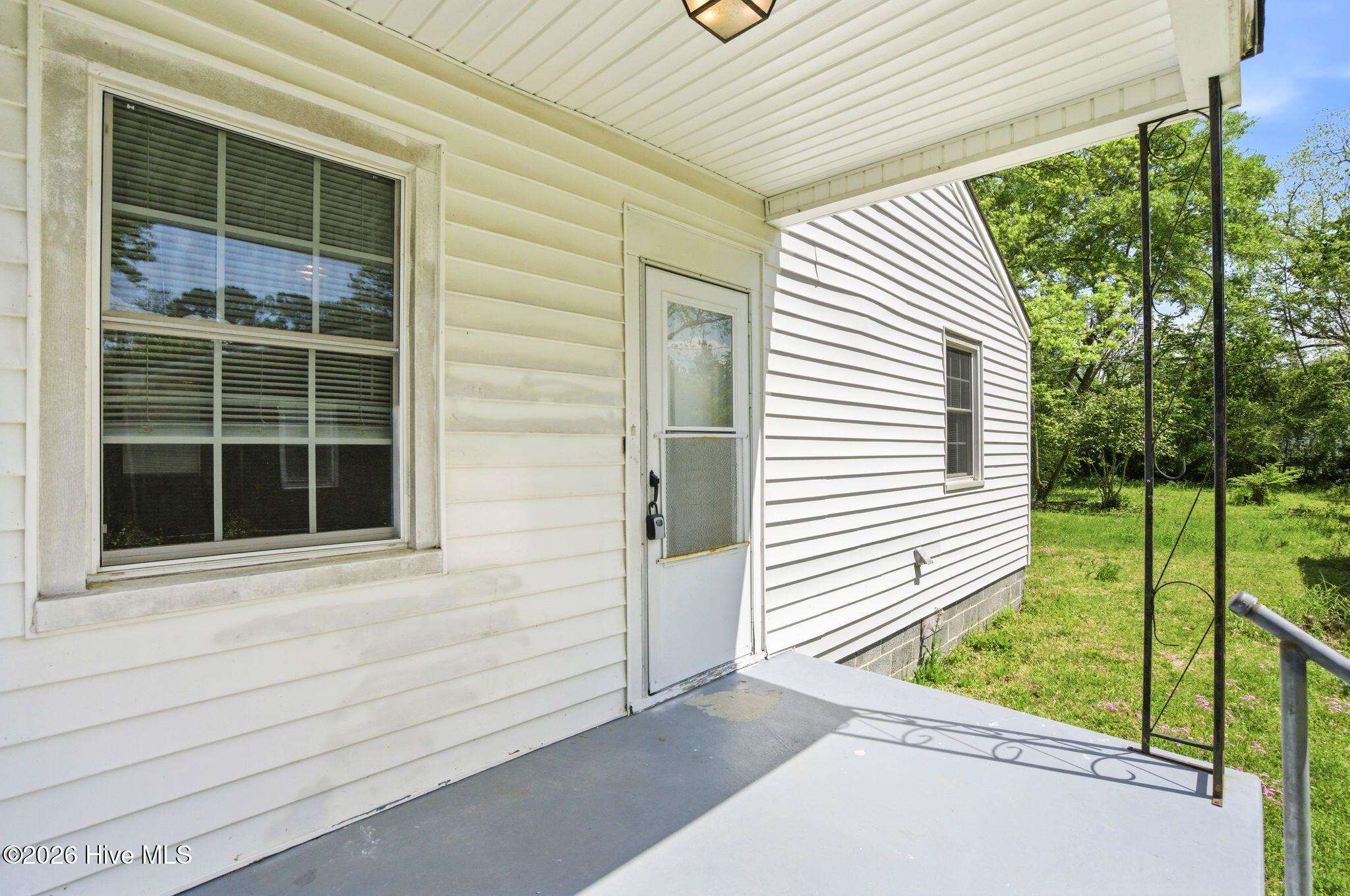 519 National Court Drive Property Photo 40