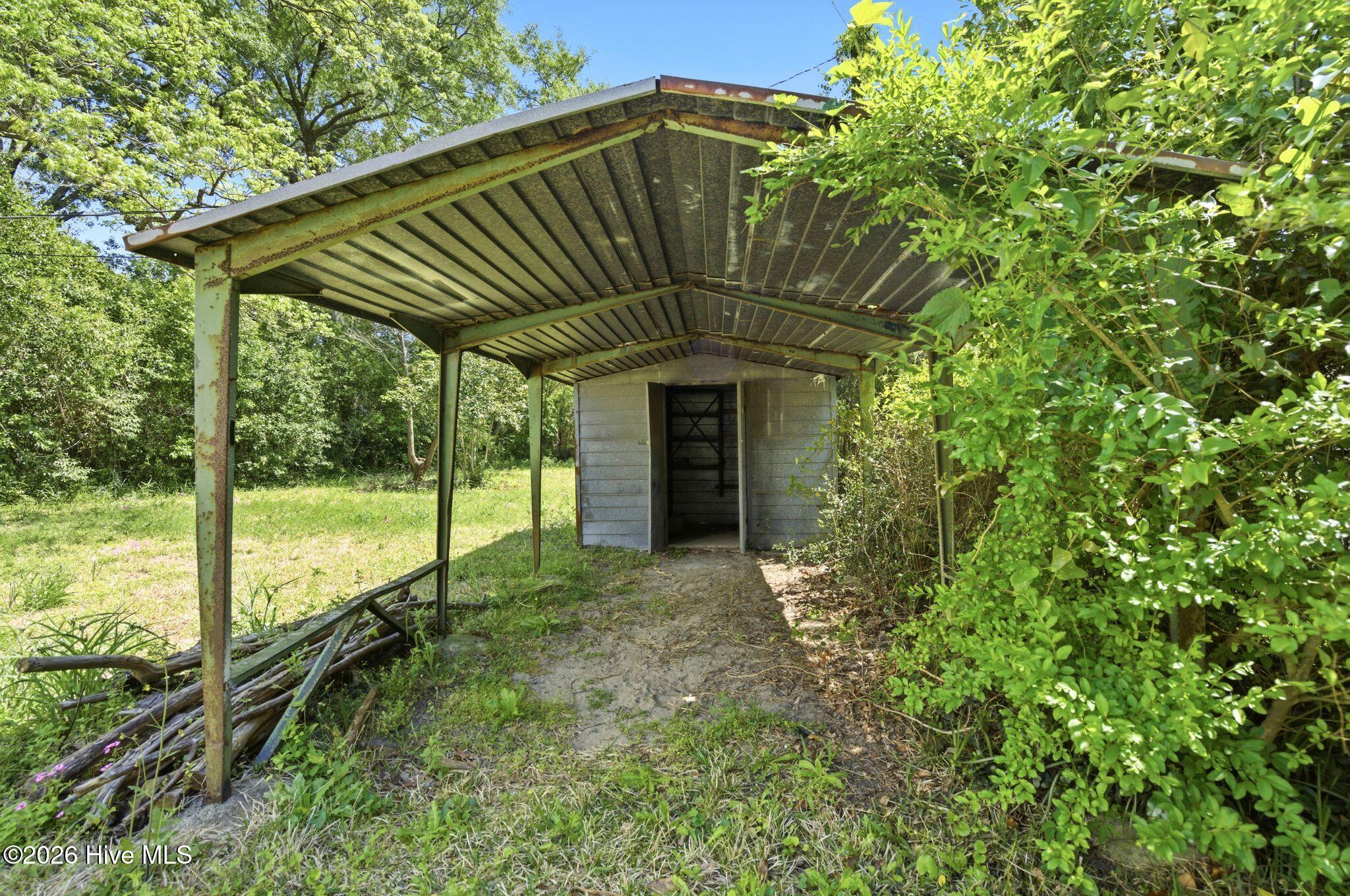 519 National Court Drive Property Photo 42
